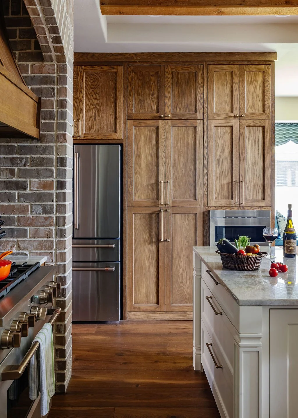 Kitchen to Pantry - Closed.jpg