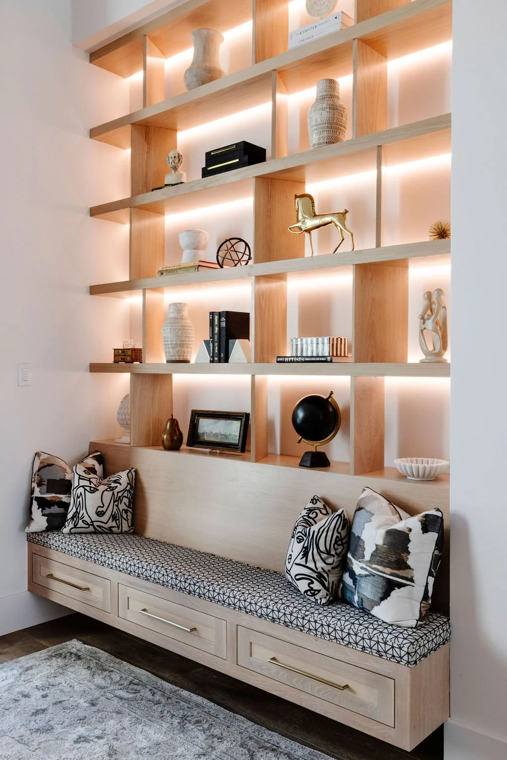 Exquisitely Chic 3 - Entry.jpg