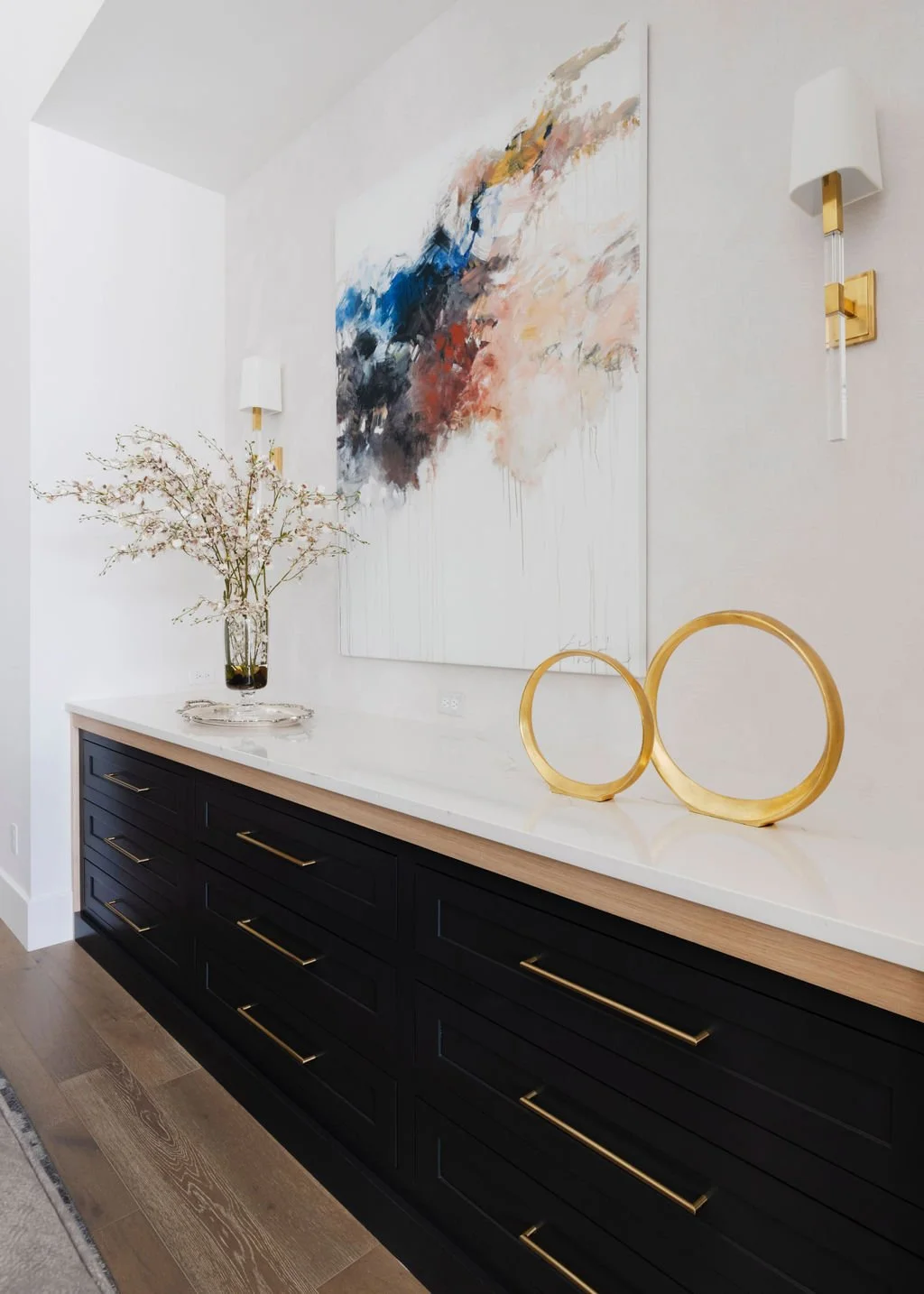 Exquisitely Chic 10 - Dining Room.jpg