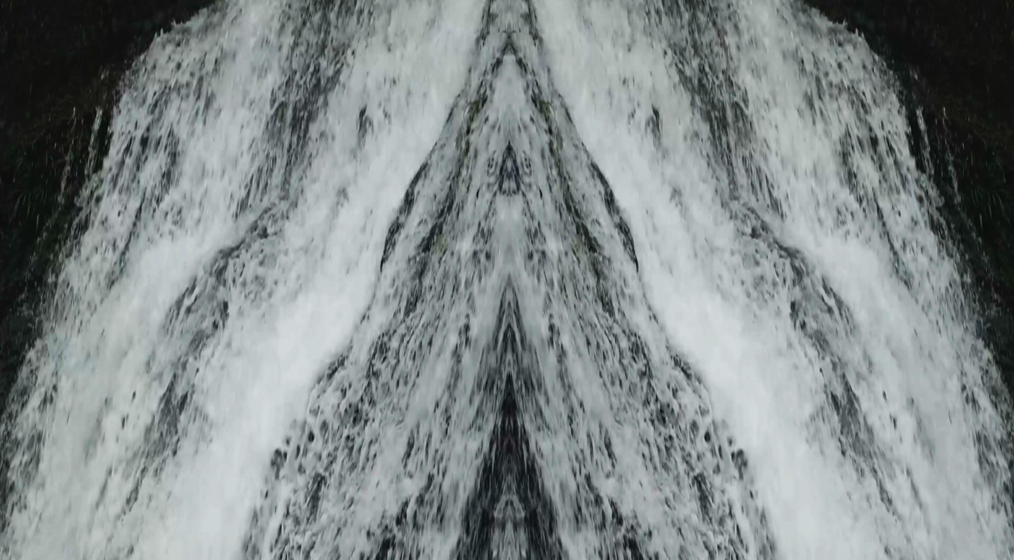 张文心Zhang Wenxin, 《瀑布(The Cascade)》, 2019.png