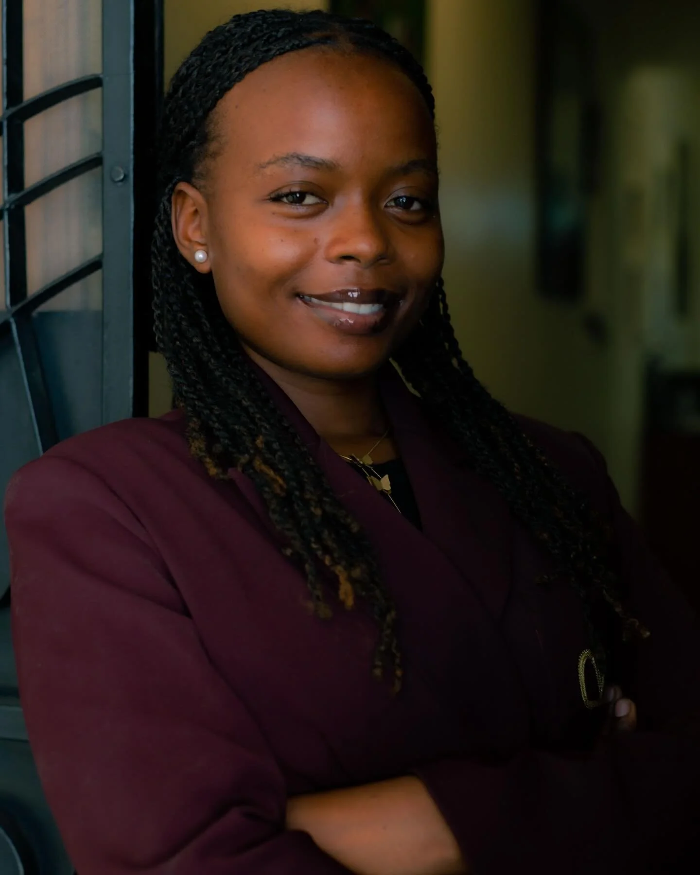 Meet Dumey Aloyce is a Tanzanian artist, educator, theatre consultant, writer, and artistic researcher whose work connects art, media, education, and social development. She participated in the documentary Voice of Change in Bagamoyo, addressing issu
