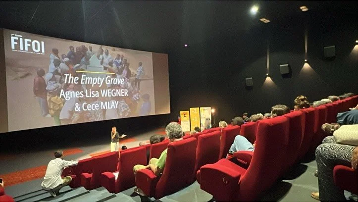 Leo, mtayarishaji wa filamu Amil Shivji yupo na filamu yetu ya Kaburi Wazi/The Empty Grave huko kisiwa cha Reunion kwenye tamasha la FIFIO.

FIFOI, tamasha la Kimataifa la Filamu kwa Ukanda wa Bahari ya Hindi, lipo kwenye awamu ya 3 na linaendelea ku