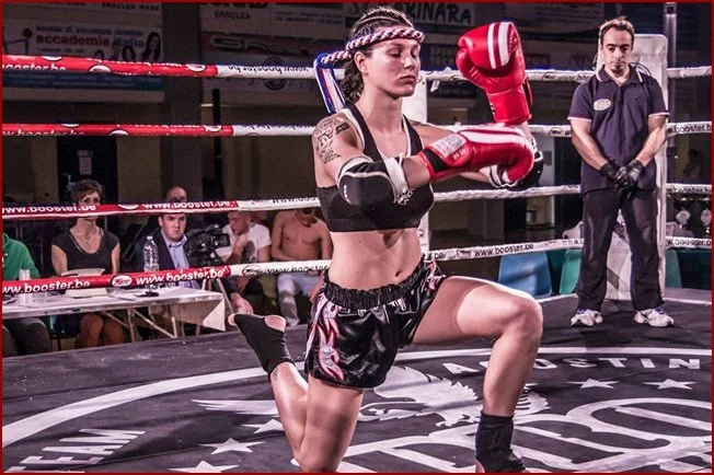 MARTINE MICHIELETTO: A THAI BOXE MANIA 2017
