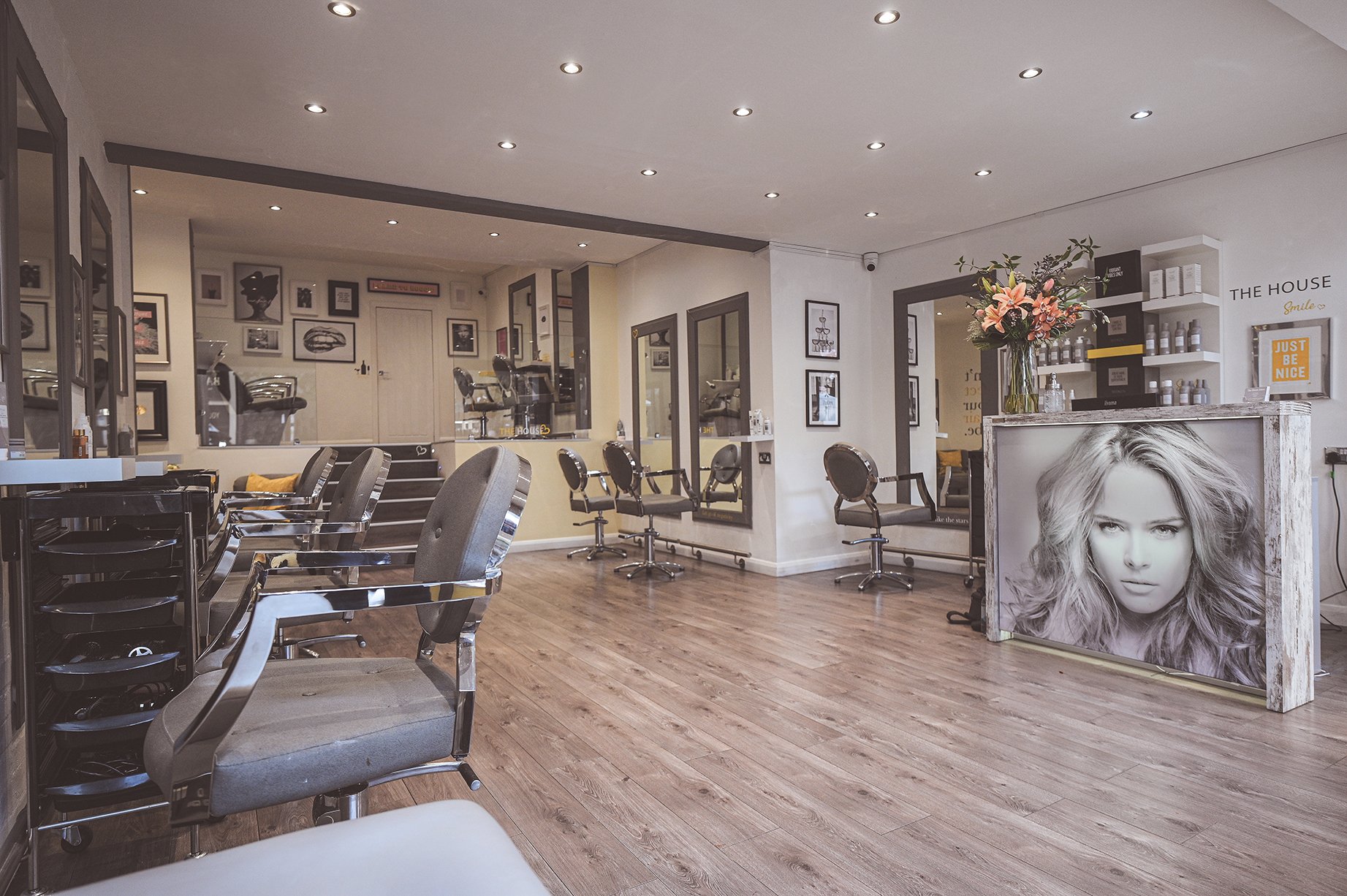 THE HOUSE SALON UXBRIDGE EXPERT HAIRDRESSERS IN COLOUR & BALAYAGE