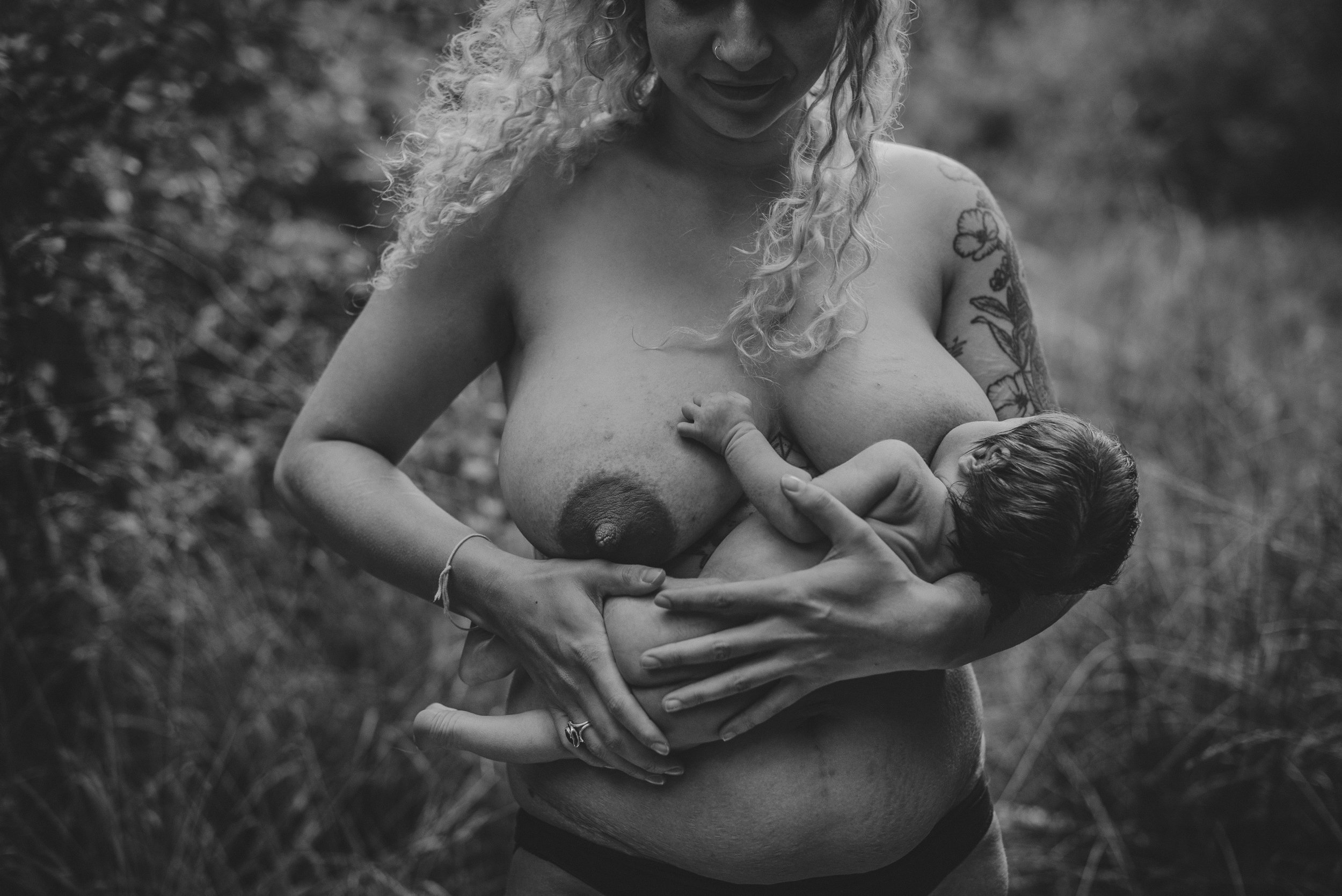 intimate and natural newborn photography in Exeter, Devon