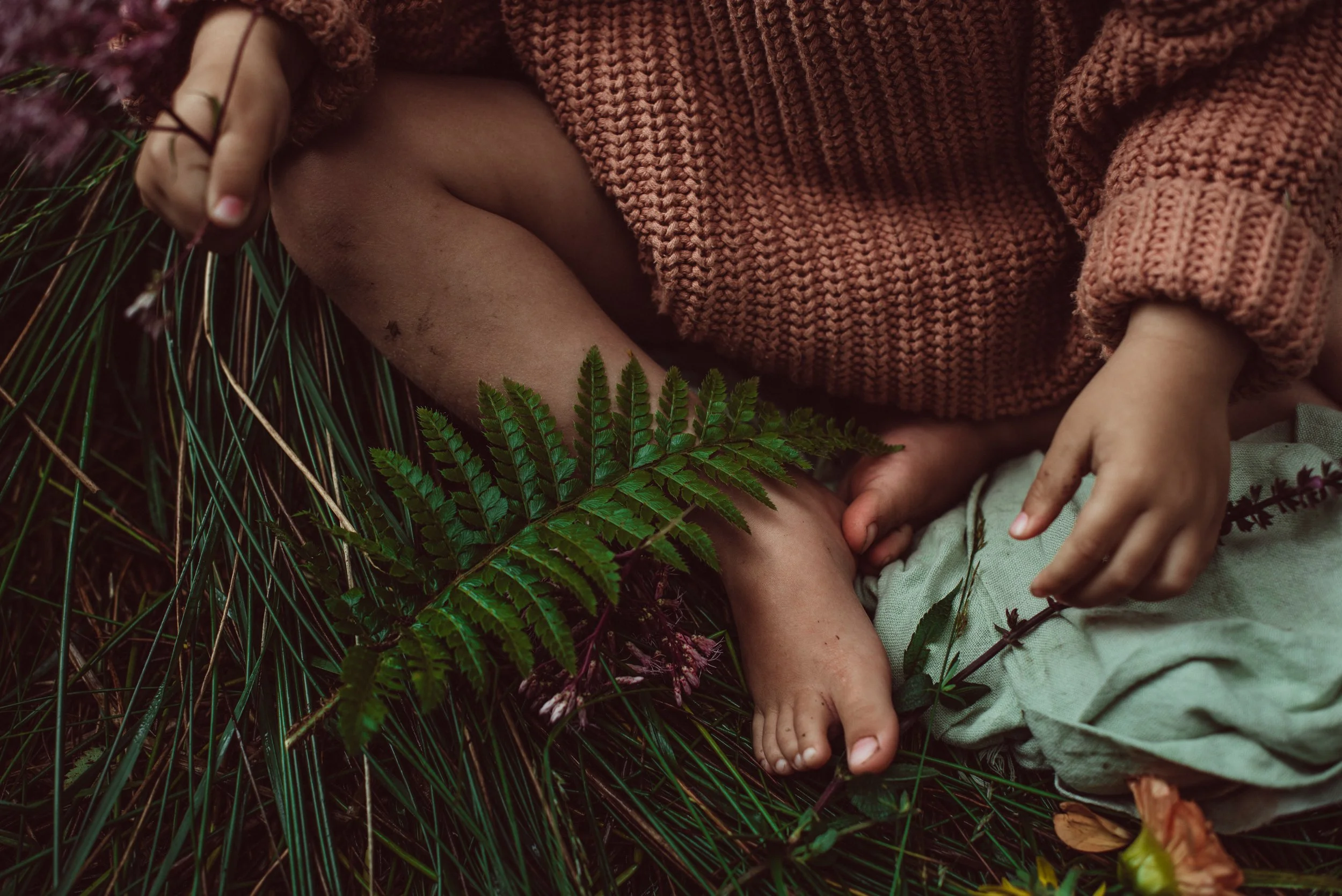 intimate and natural newborn photography in Exeter, Devon