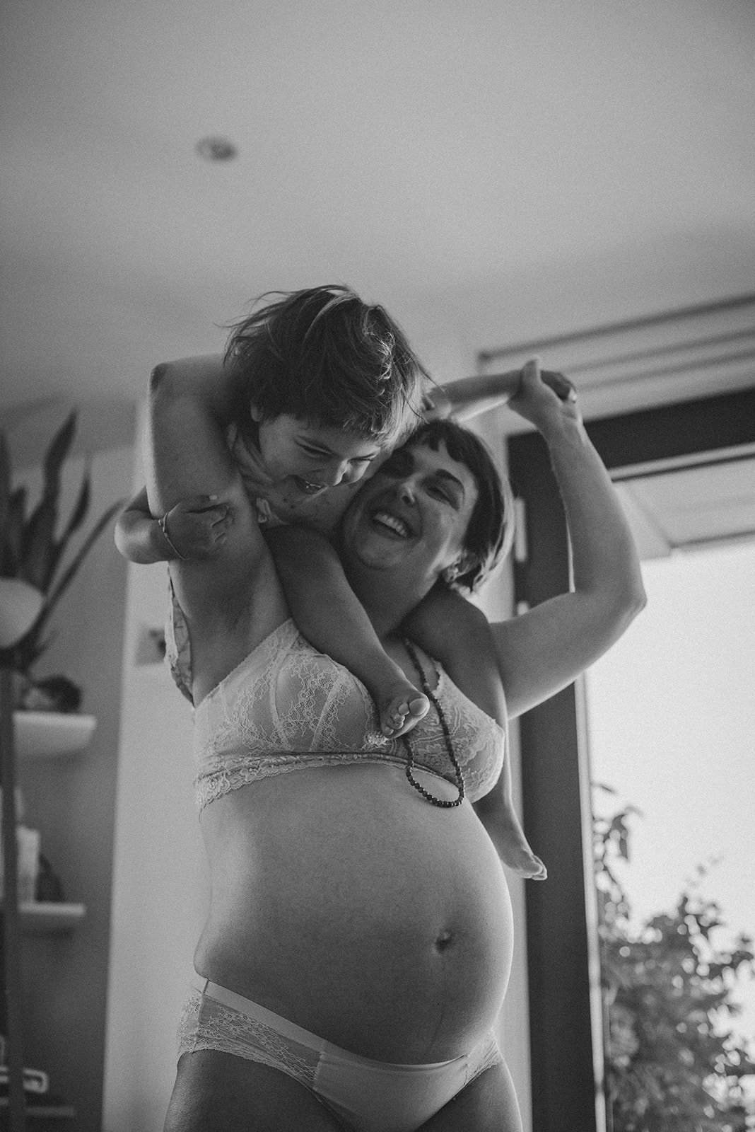 Nude maternity photography shoot Exeter Devon