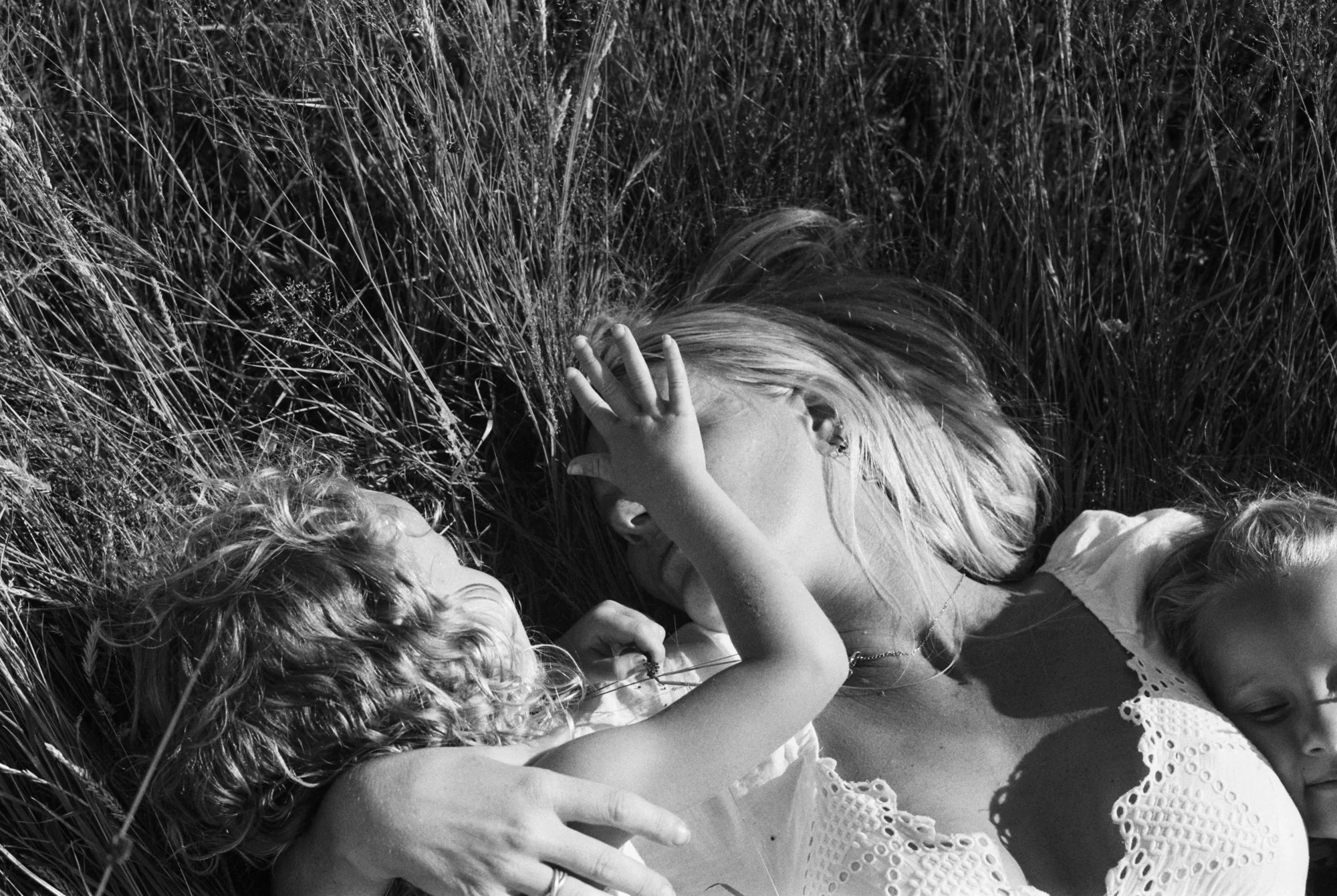 wild family photos in devon-7.jpg