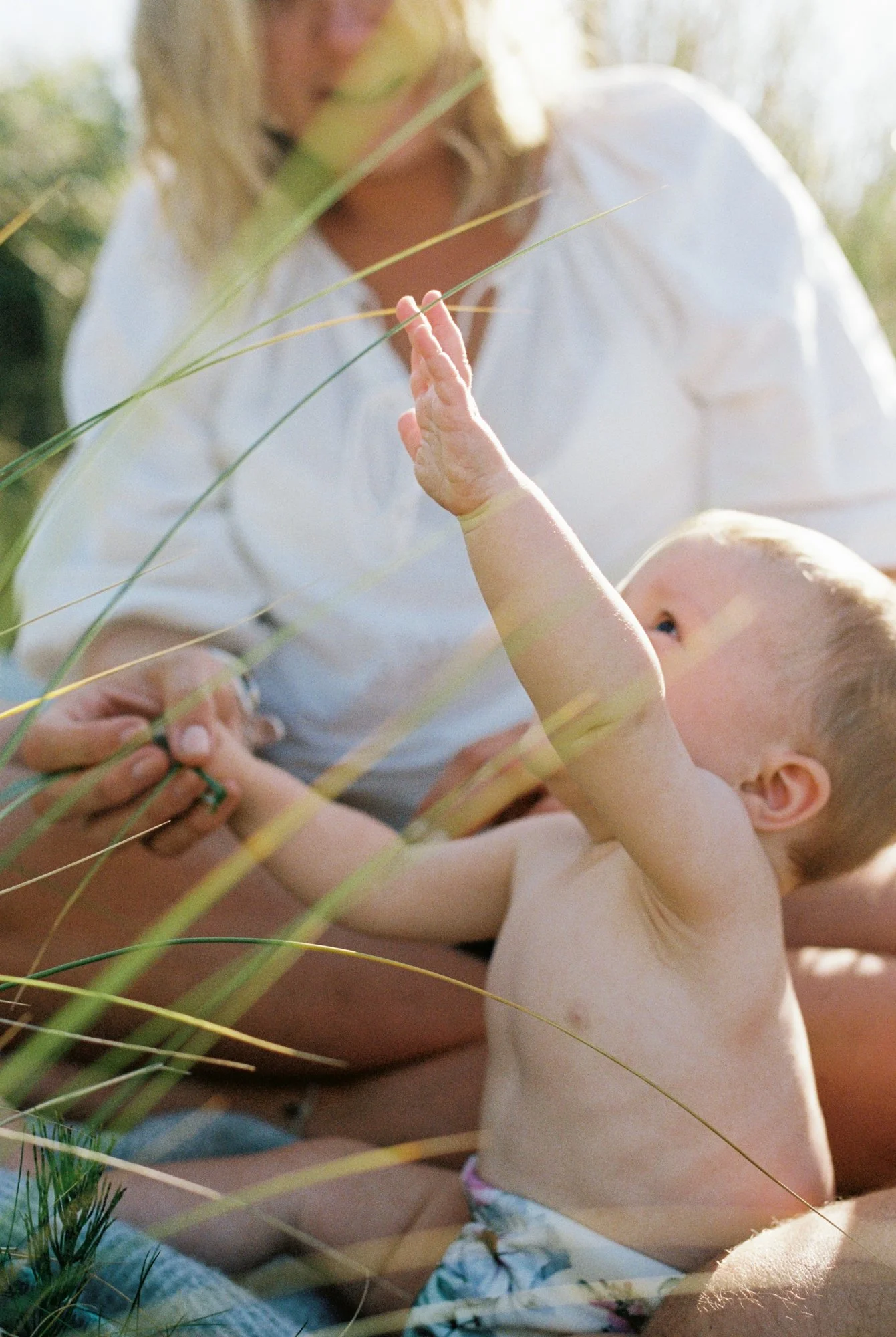 natural family photoshoot in devon-20.jpg