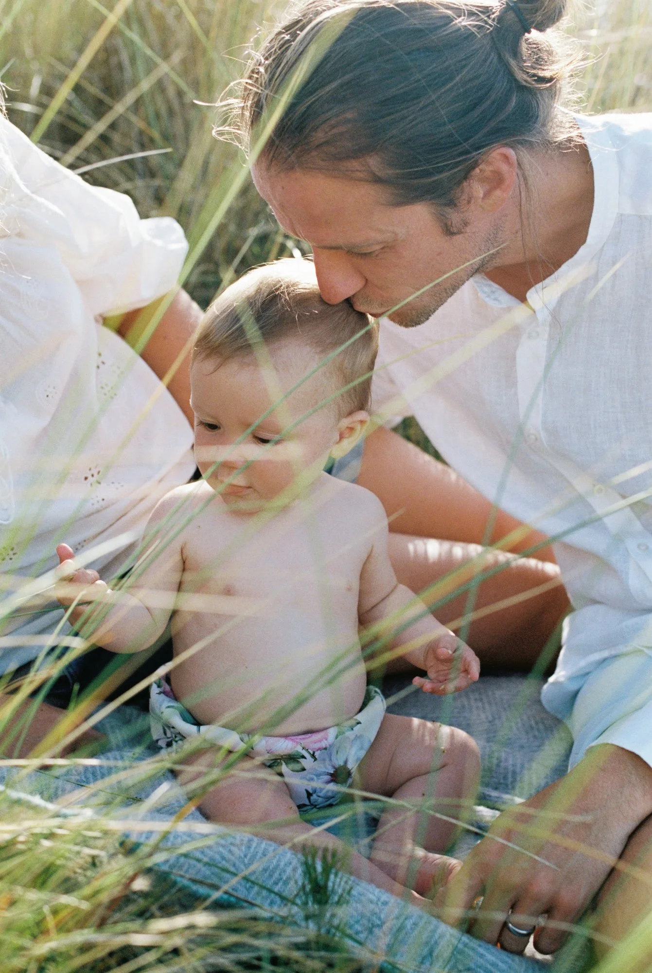natural family photoshoot in devon-9.jpg