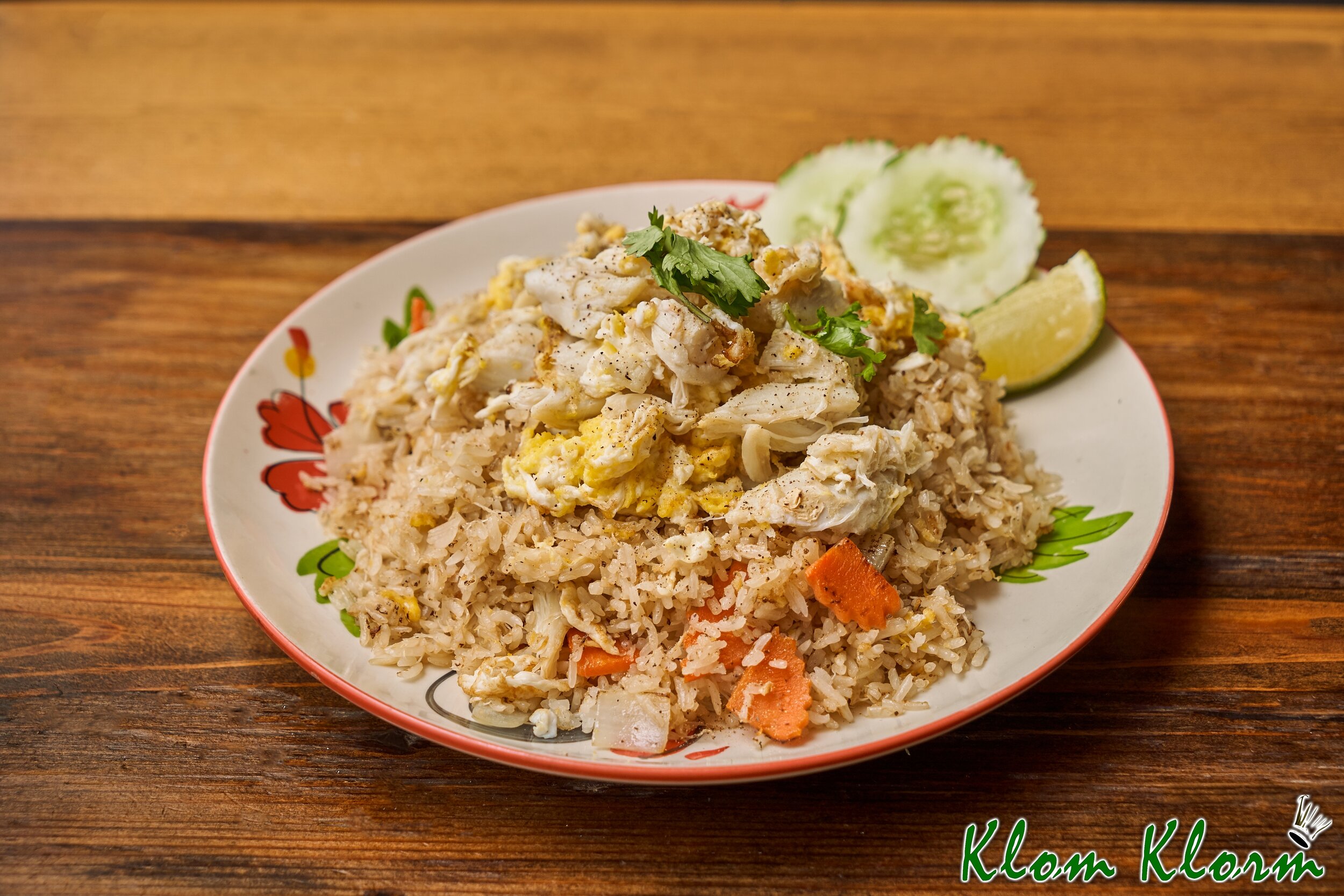 Khao Phad Nuea Poo.jpg