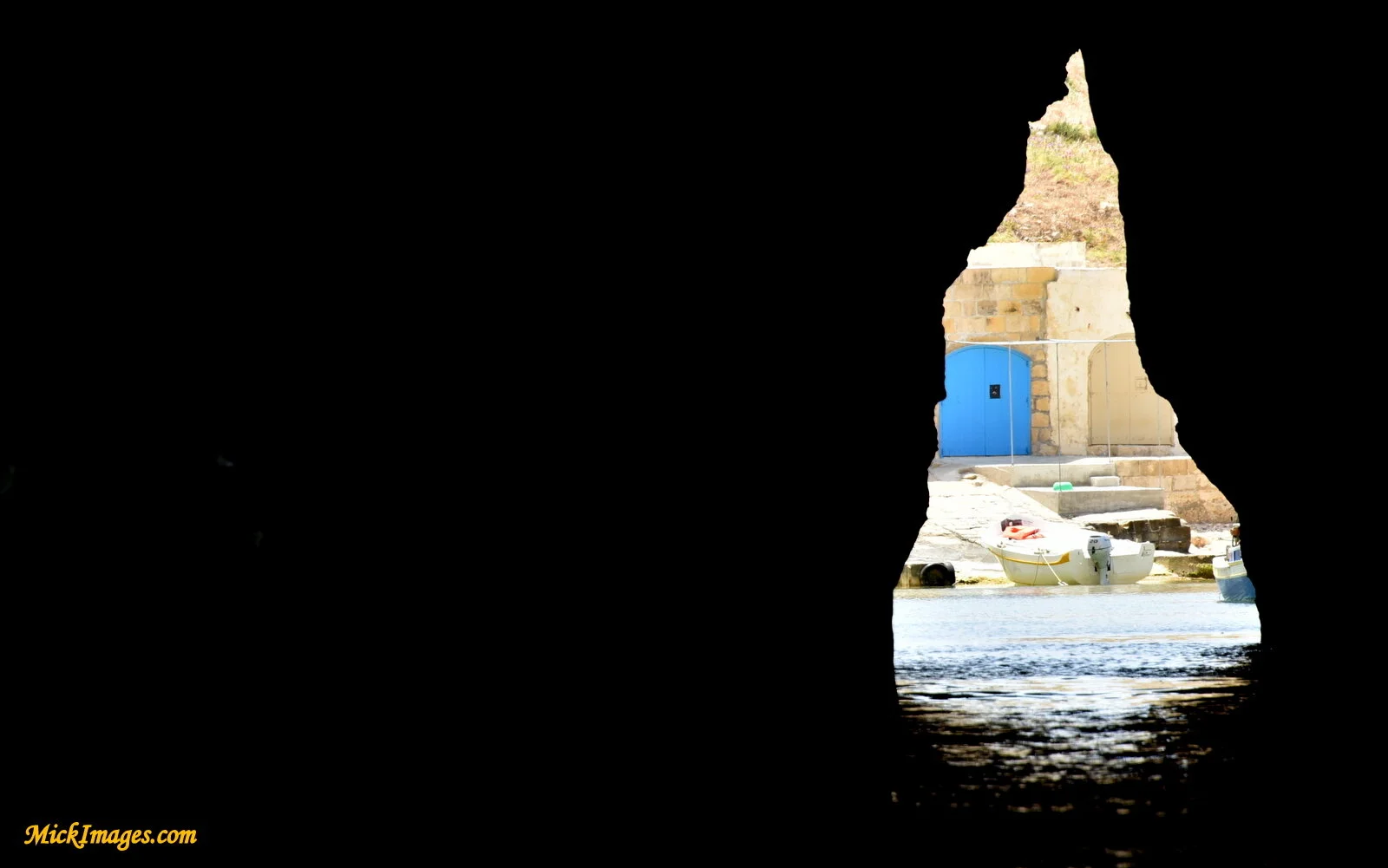 Key-hole-cave-malta-mickimages.com.JPG