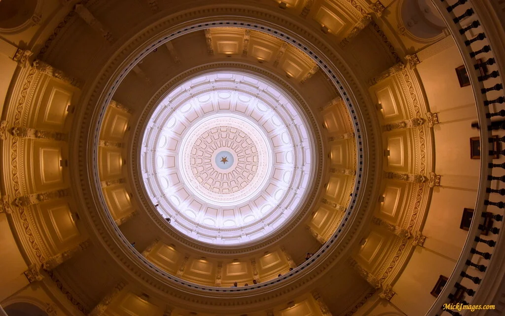 Texas-State-Capitol-Ceiling-mickimages.com.JPG