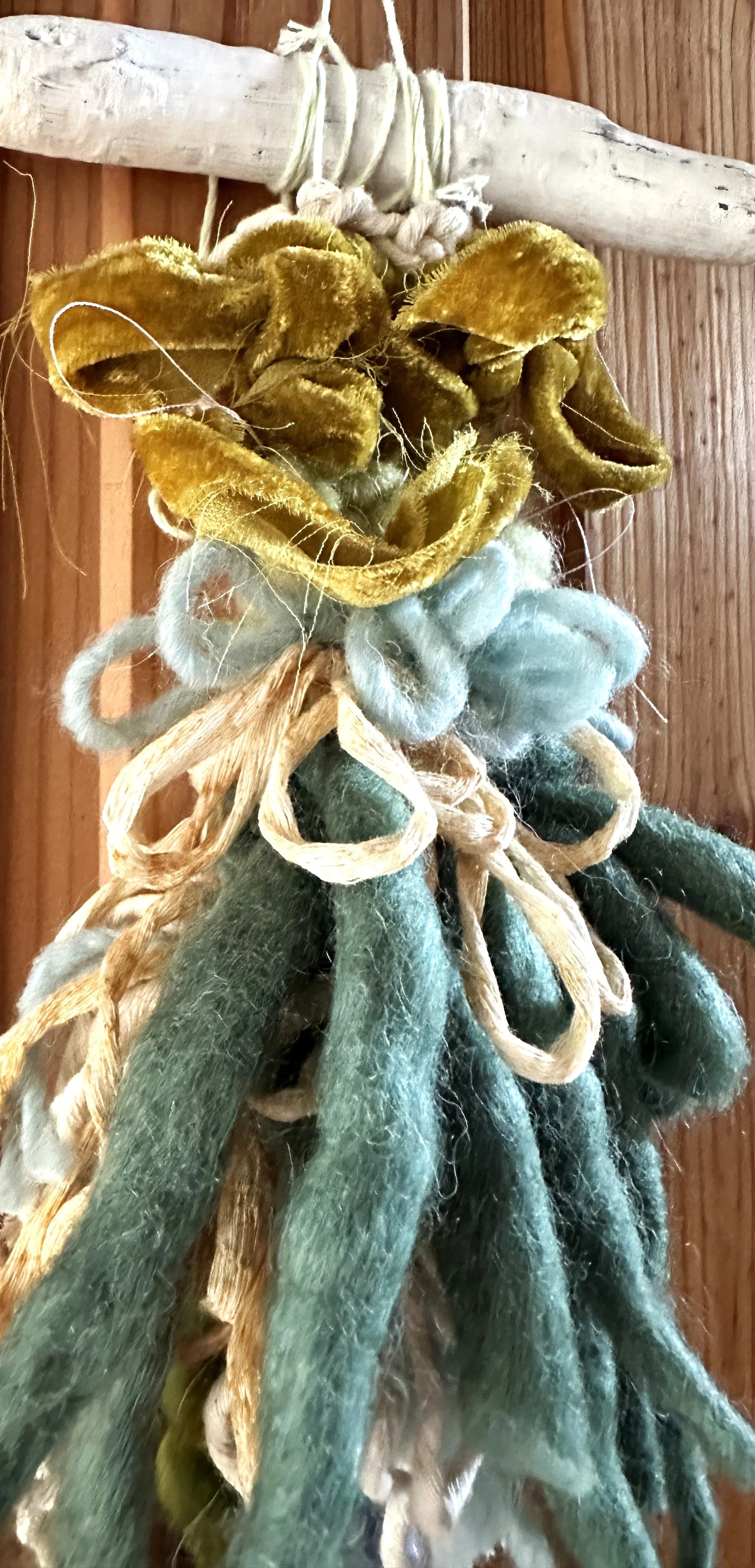 Jellfish Bloom Weaving1_3.jpg