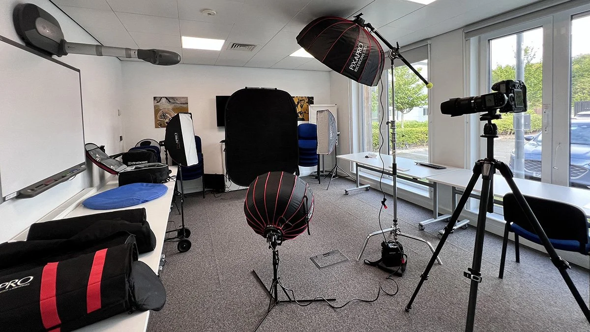 mobile photography set up in an office