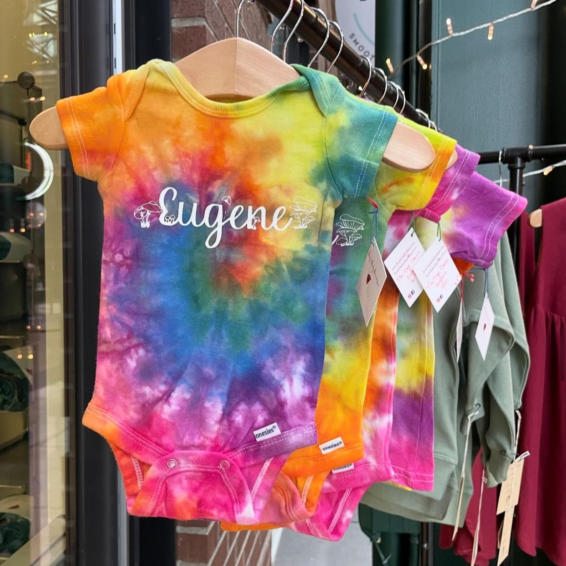 The colors of Eugene are at @bugsbabyboutique! 🥳