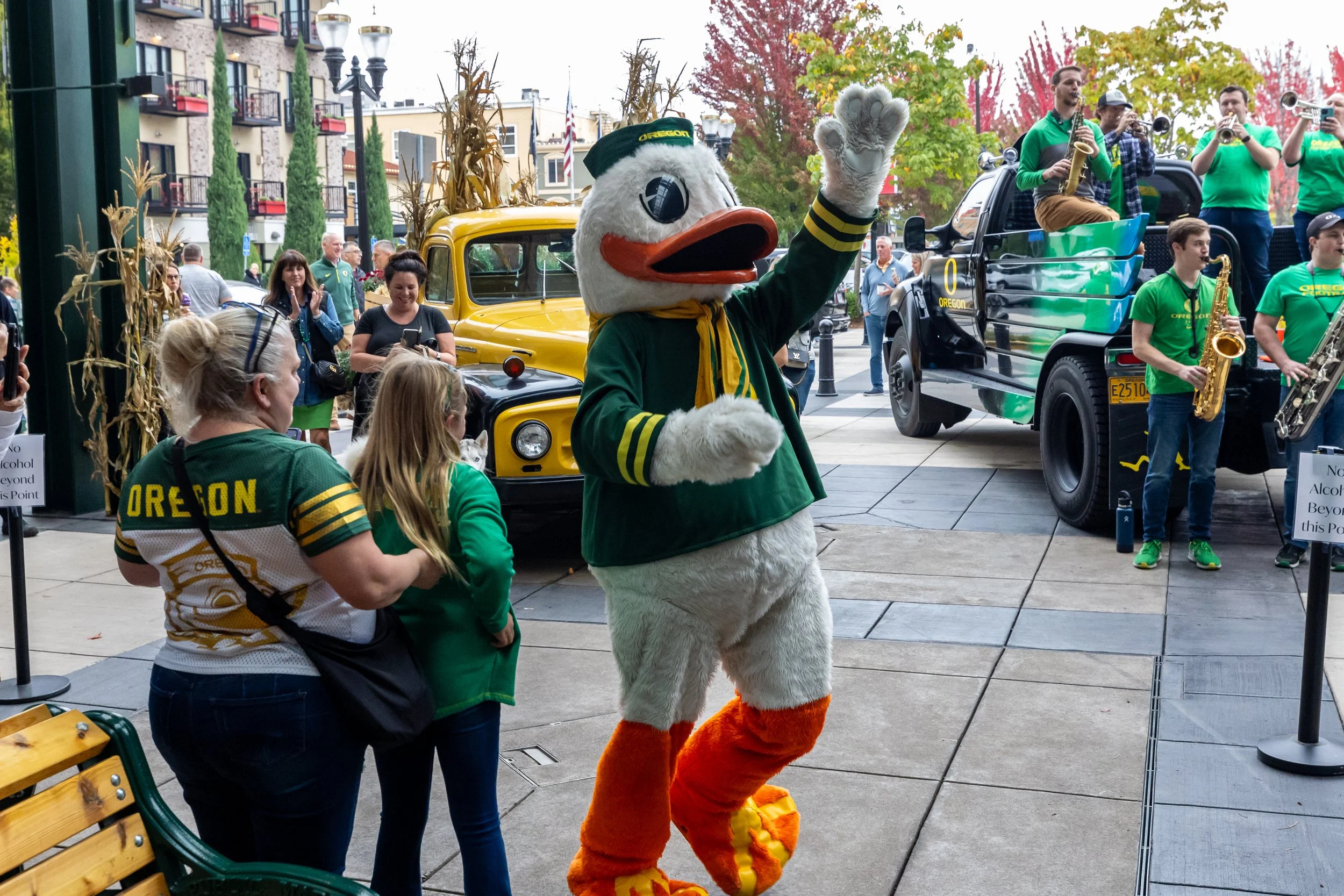 2023-10-20 Rally in the Alley-56.jpg