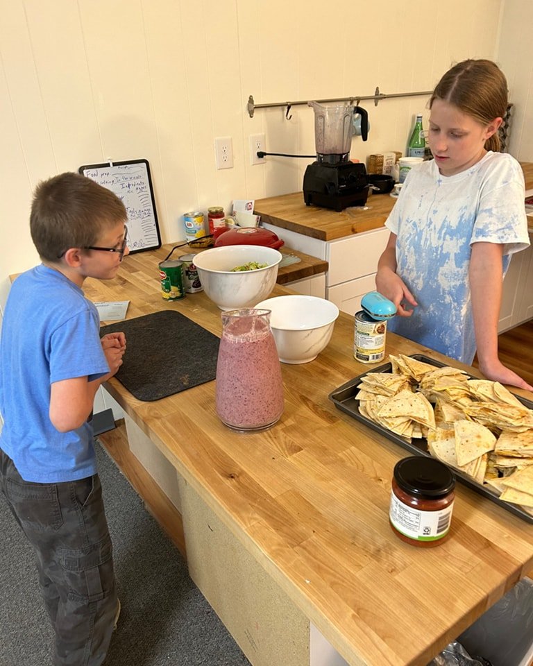 Learners enjoy making lunches for the group. Here, they made quesadillas, salad, and smoothies for the class. 

 #montessori #beaconacademy #beaconacademync #learning #education #montessorischool #kids #reallifeskills #MontessoriEducation #education 