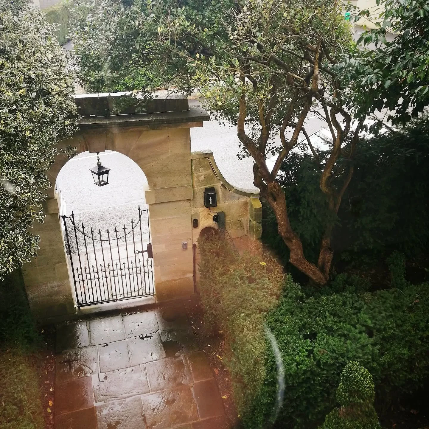 Lovely formal gateway and lantern from a completed project. #approach #threshold #entrance #entrancedesign #architectinthecotswolds #architectinwiltshire #architectinbath #limestone #arch #architect #yourlocalexpert #yourlocalarchitect #heritagearchi