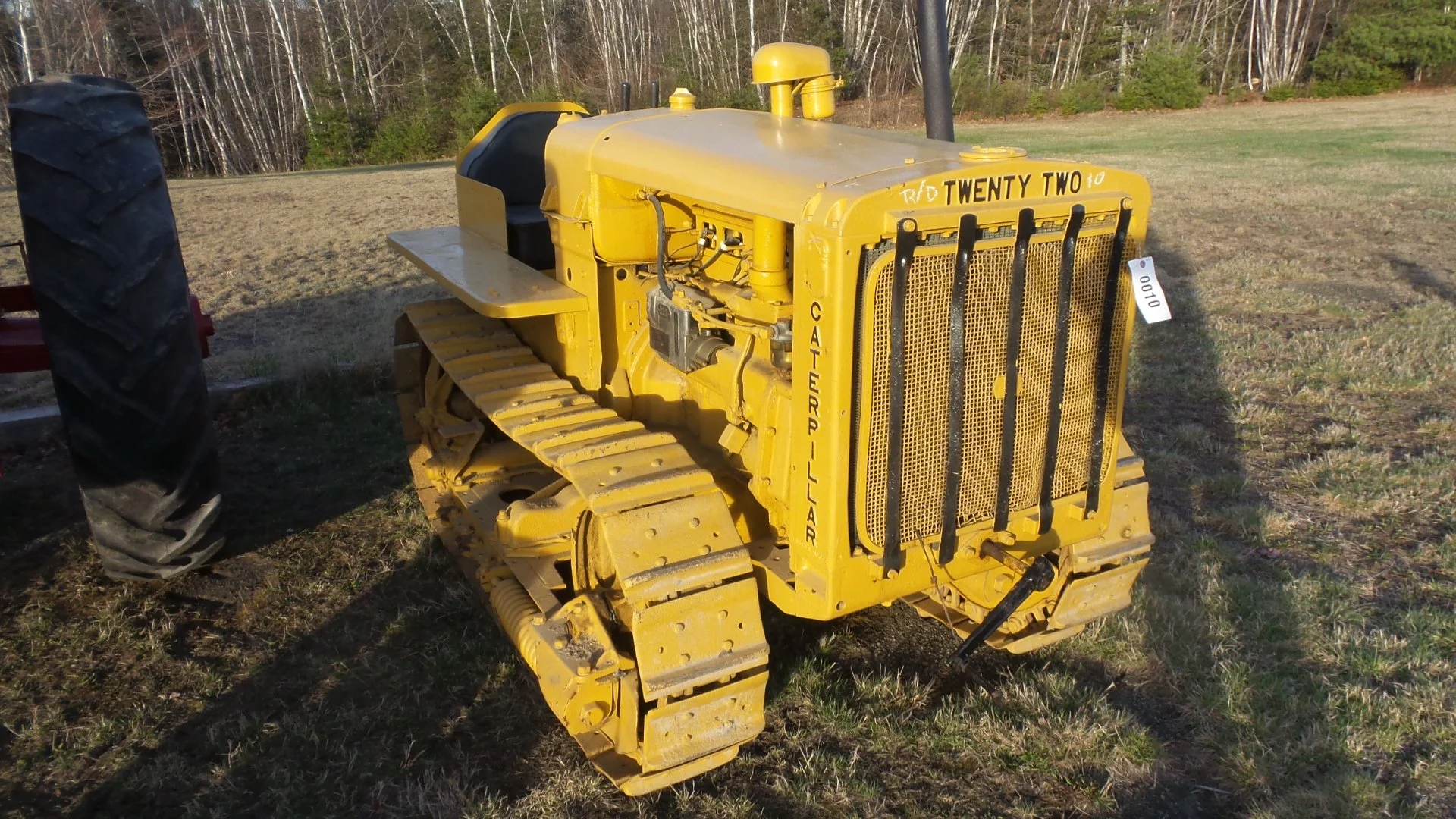 CAT 22 Crawler 