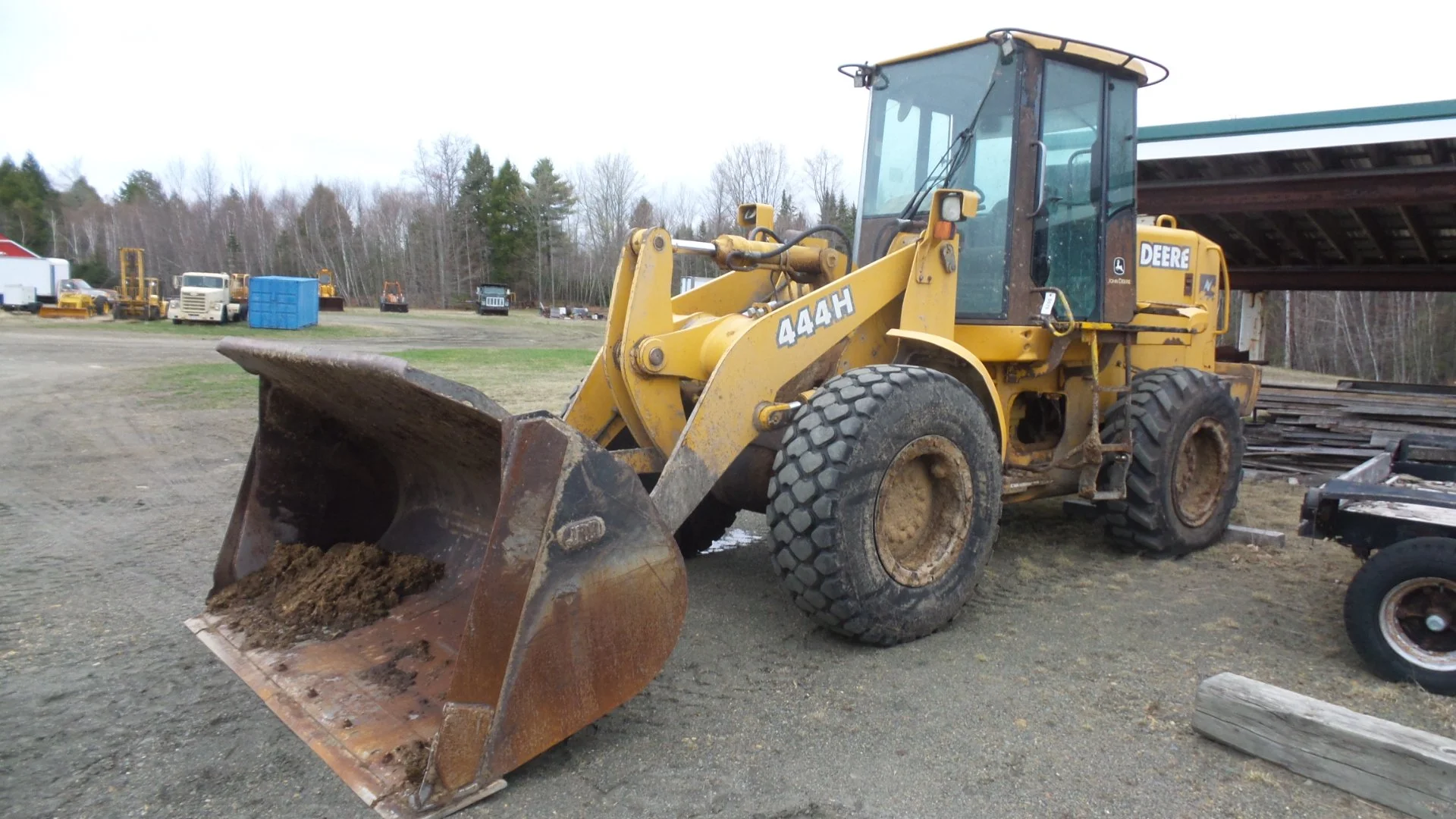 JD 444H Loader