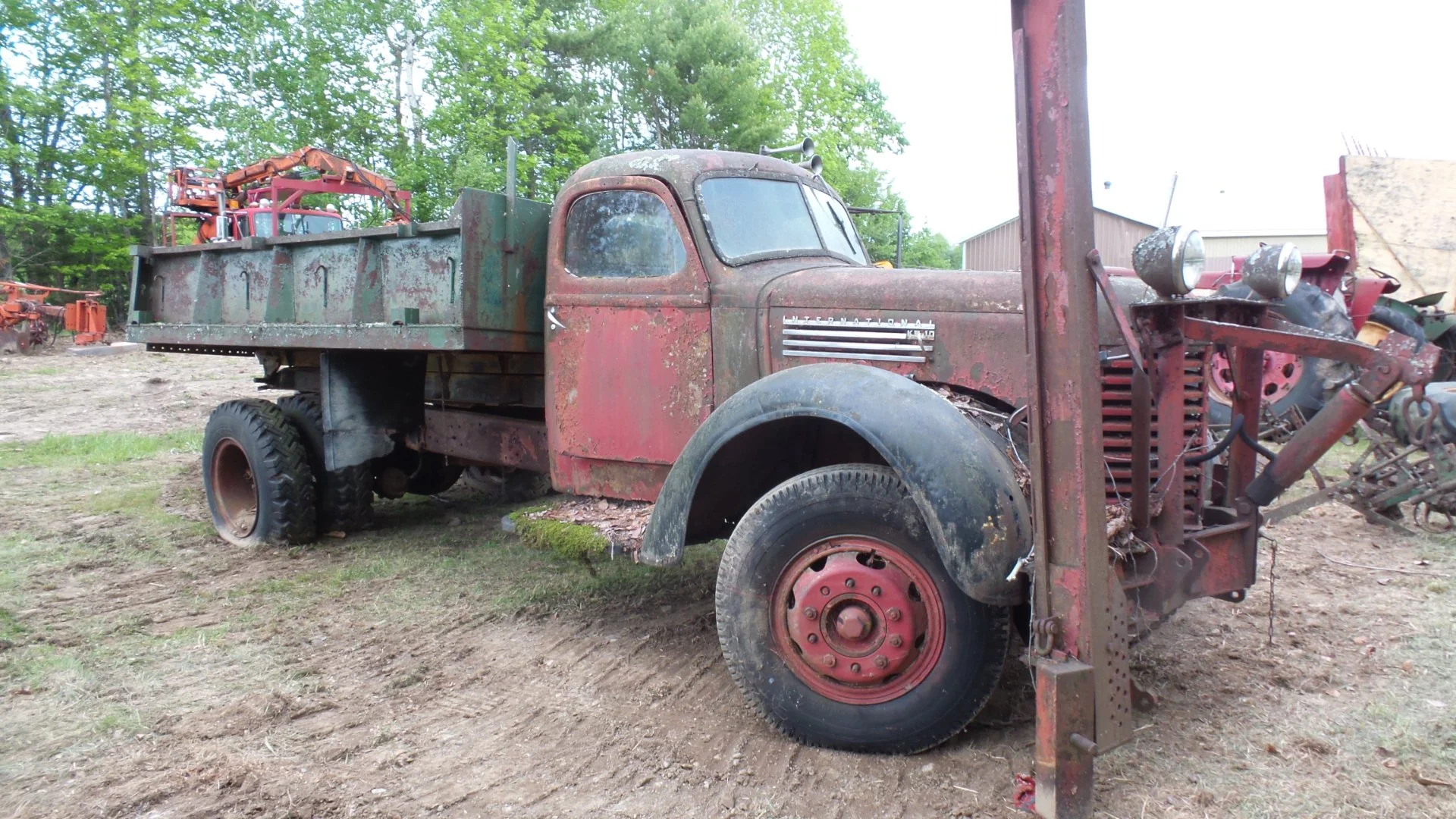 IH K10 Dump