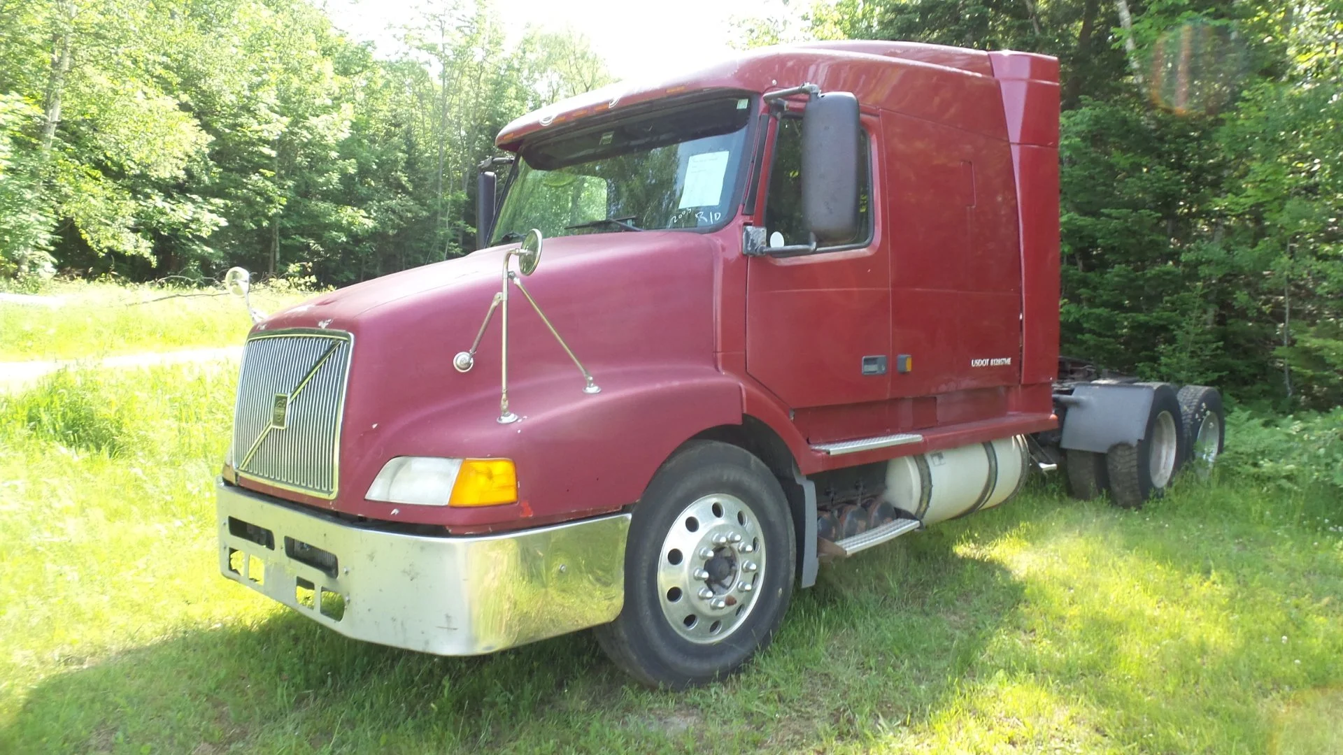 02 Volvo Tractor
