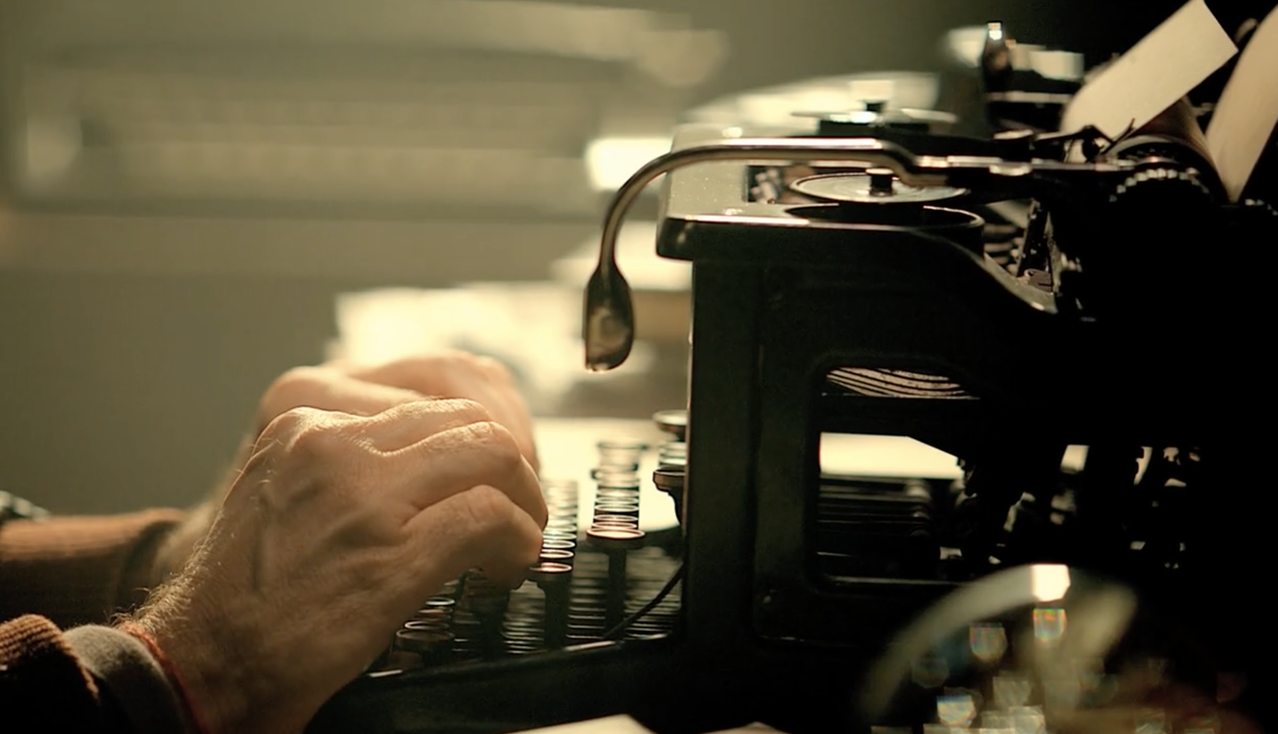 Ghandi Bookstores: Tv Spot