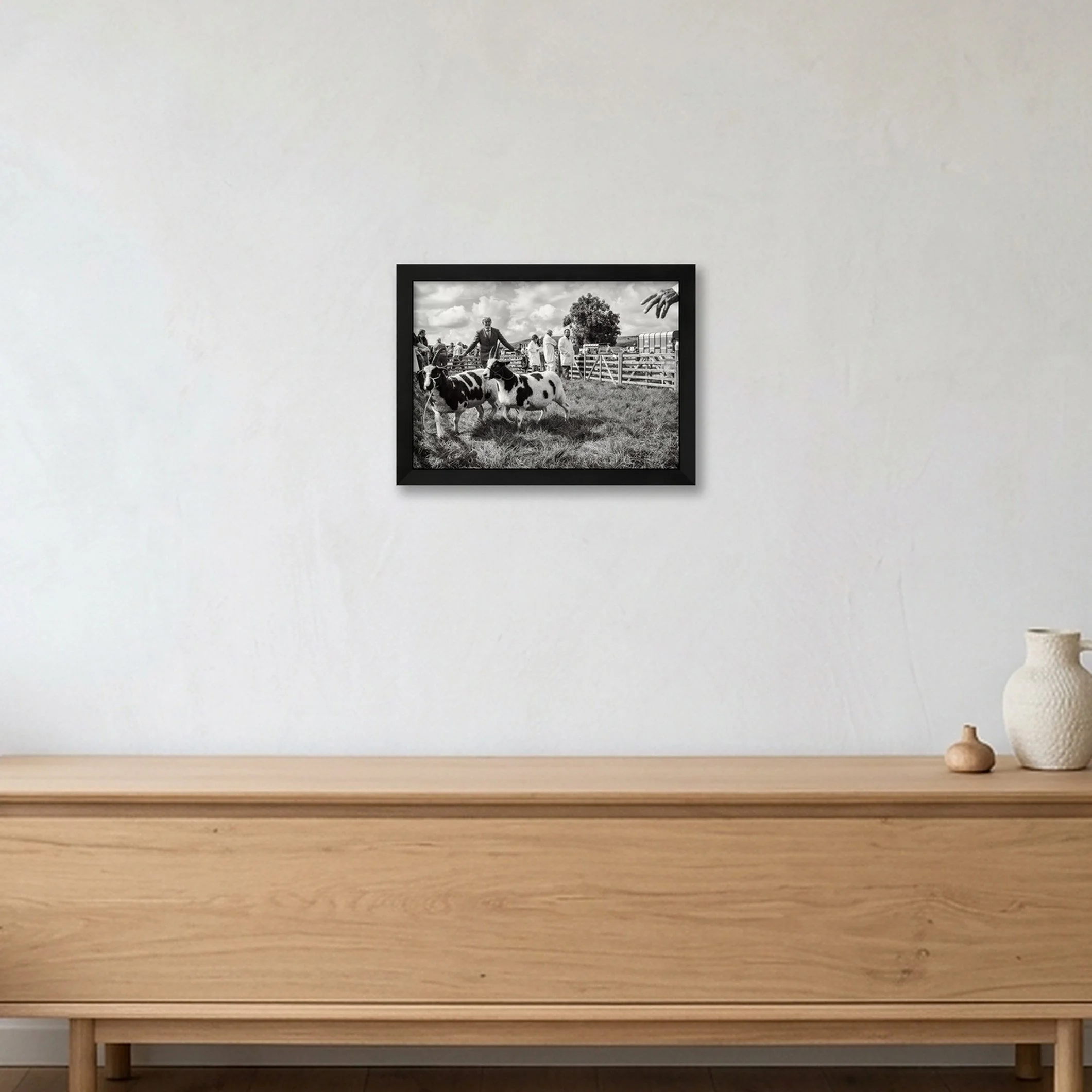 shot_wall_a492d970_9bb8de8e.jpg
