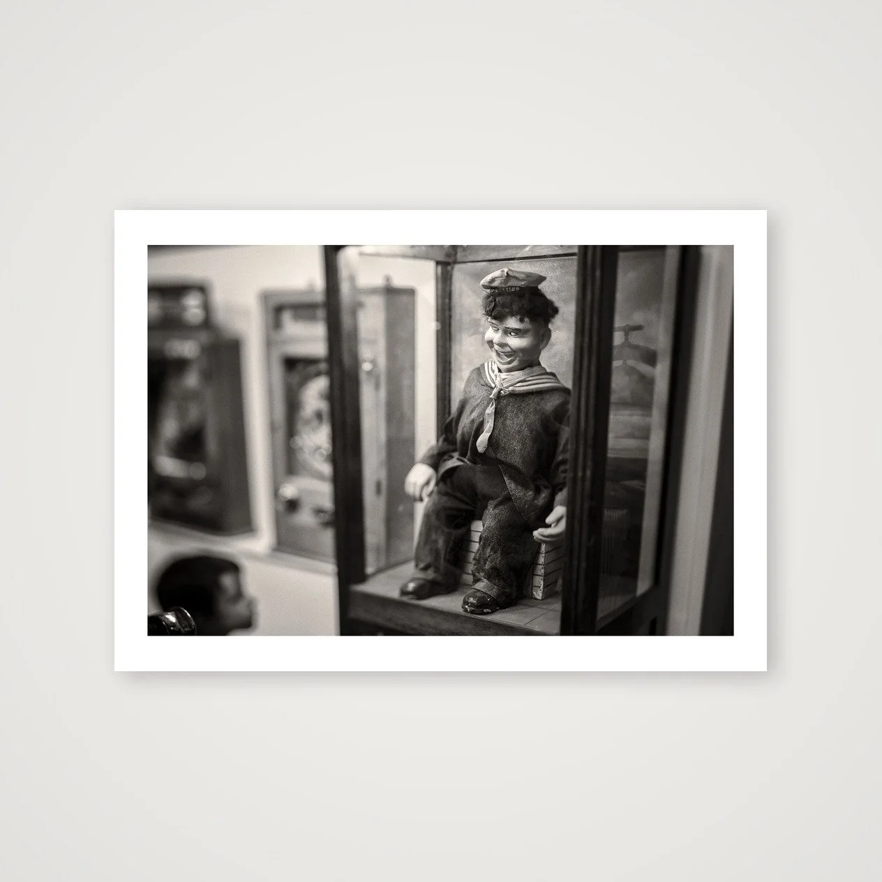 shot_table_a61b8599_05b3ebbf.jpg