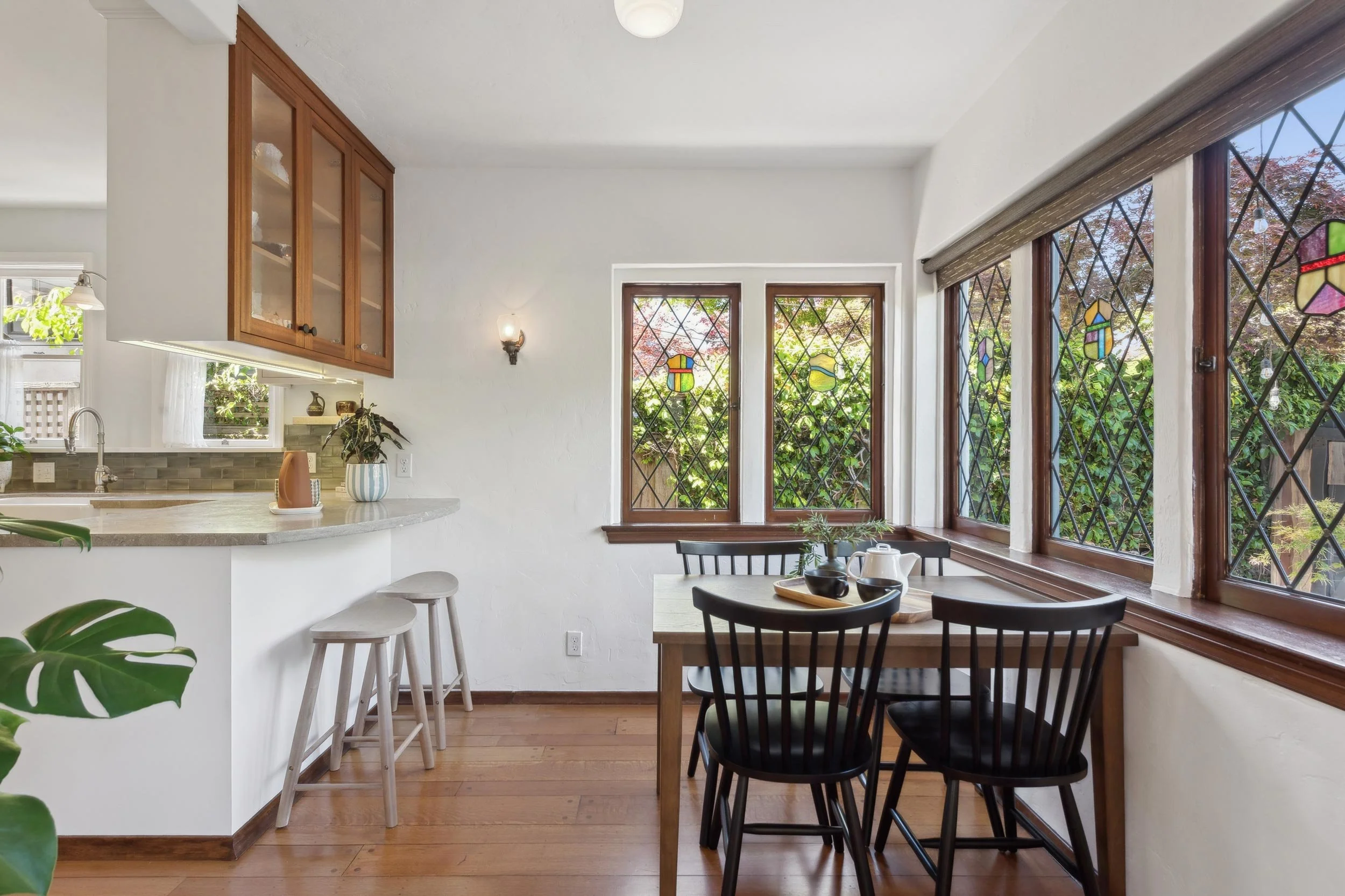 774-spruce-street-eatin-kitchen.jpg