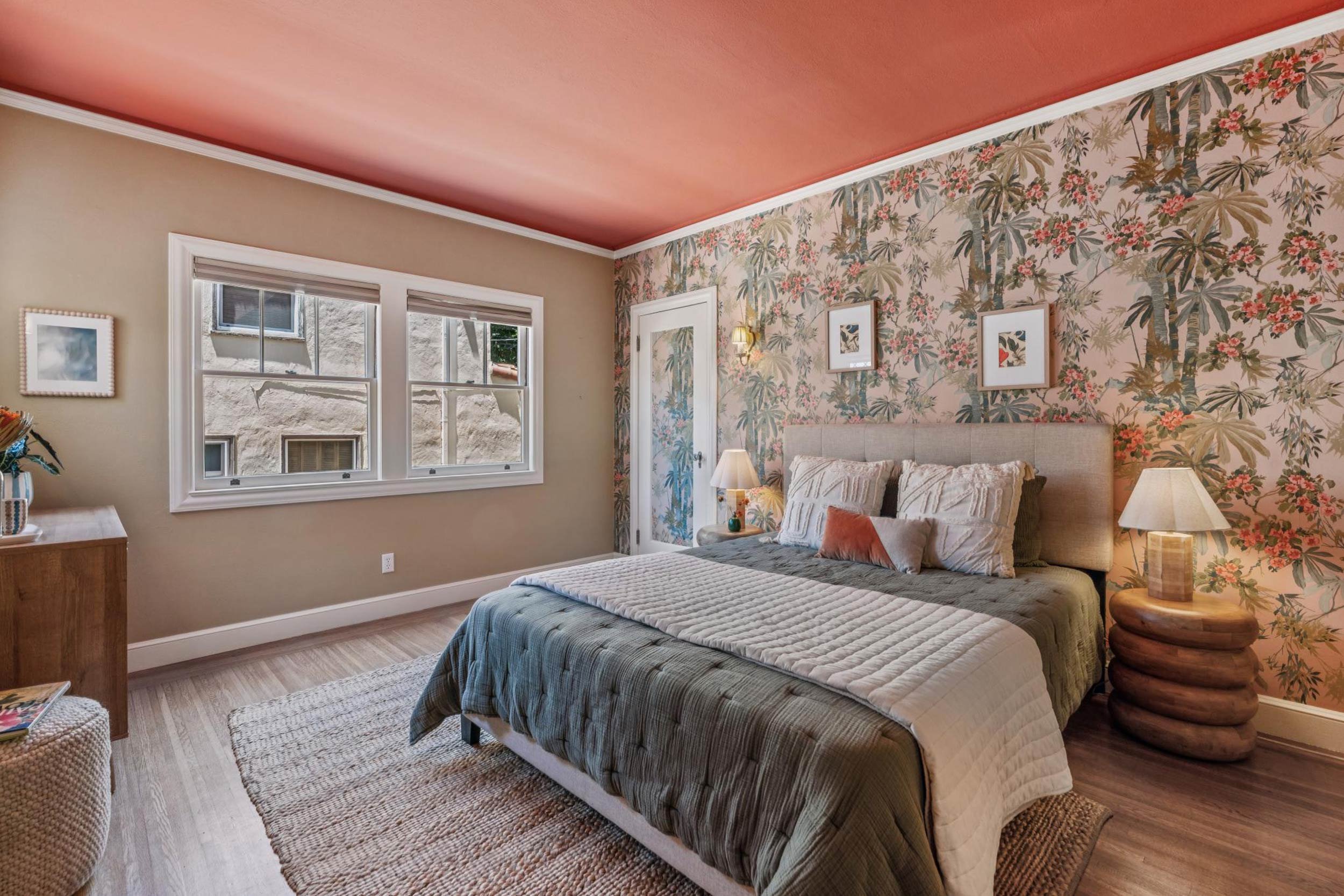 2823-central-avenue-bedroom.jpg