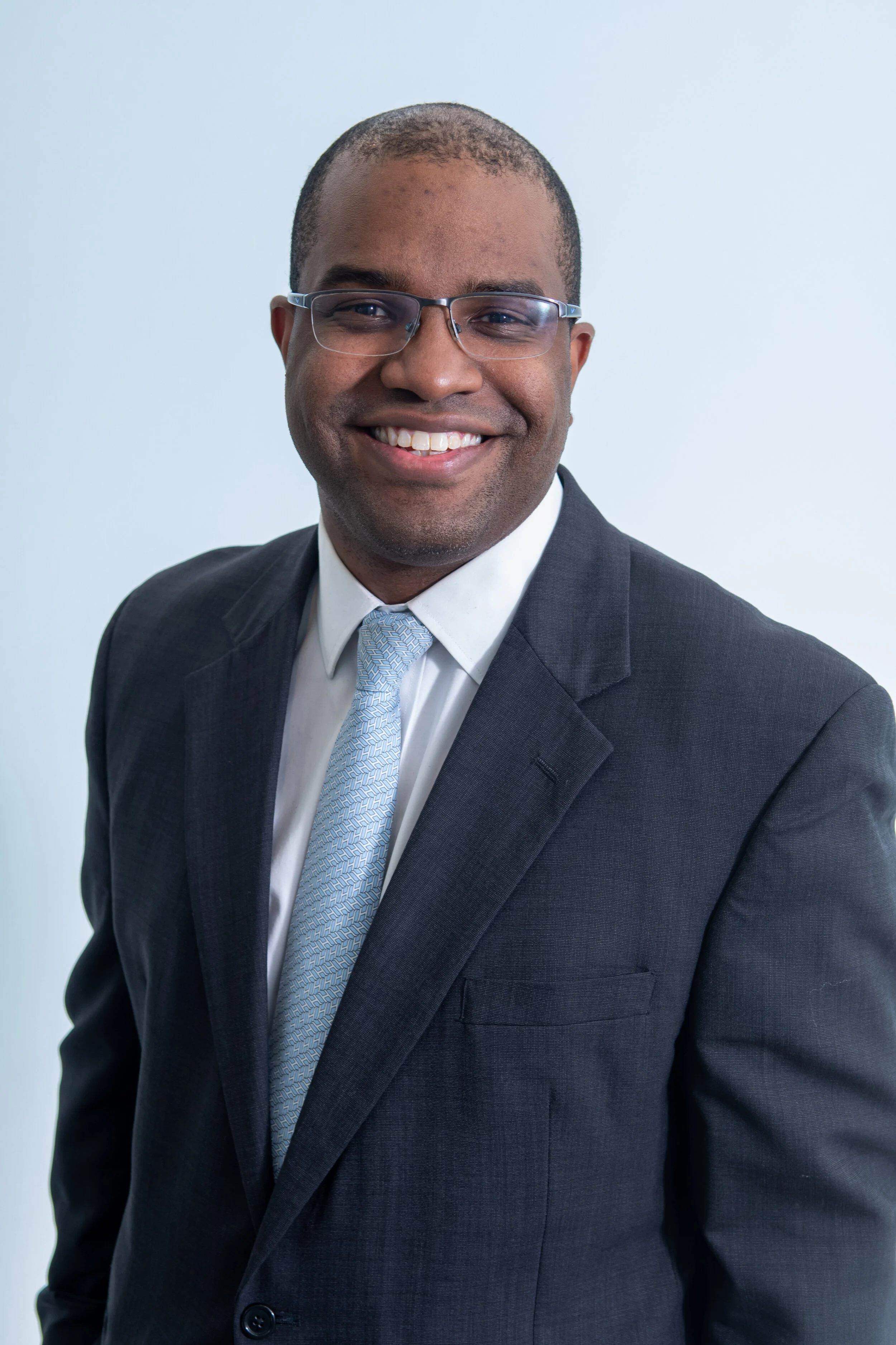 Dr. Earl Johnson, reconstructive plastic surgeon at Dominion Plastic Surgery