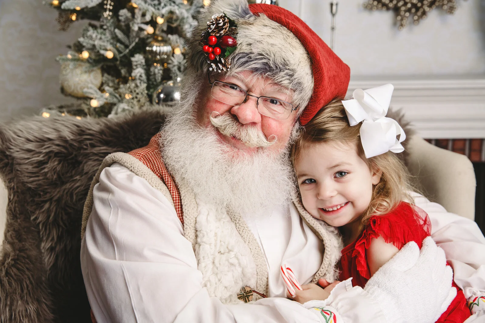 Santa Photos Seattle | Classic Santa Portraits | SATYA PHOTOGRAPHY