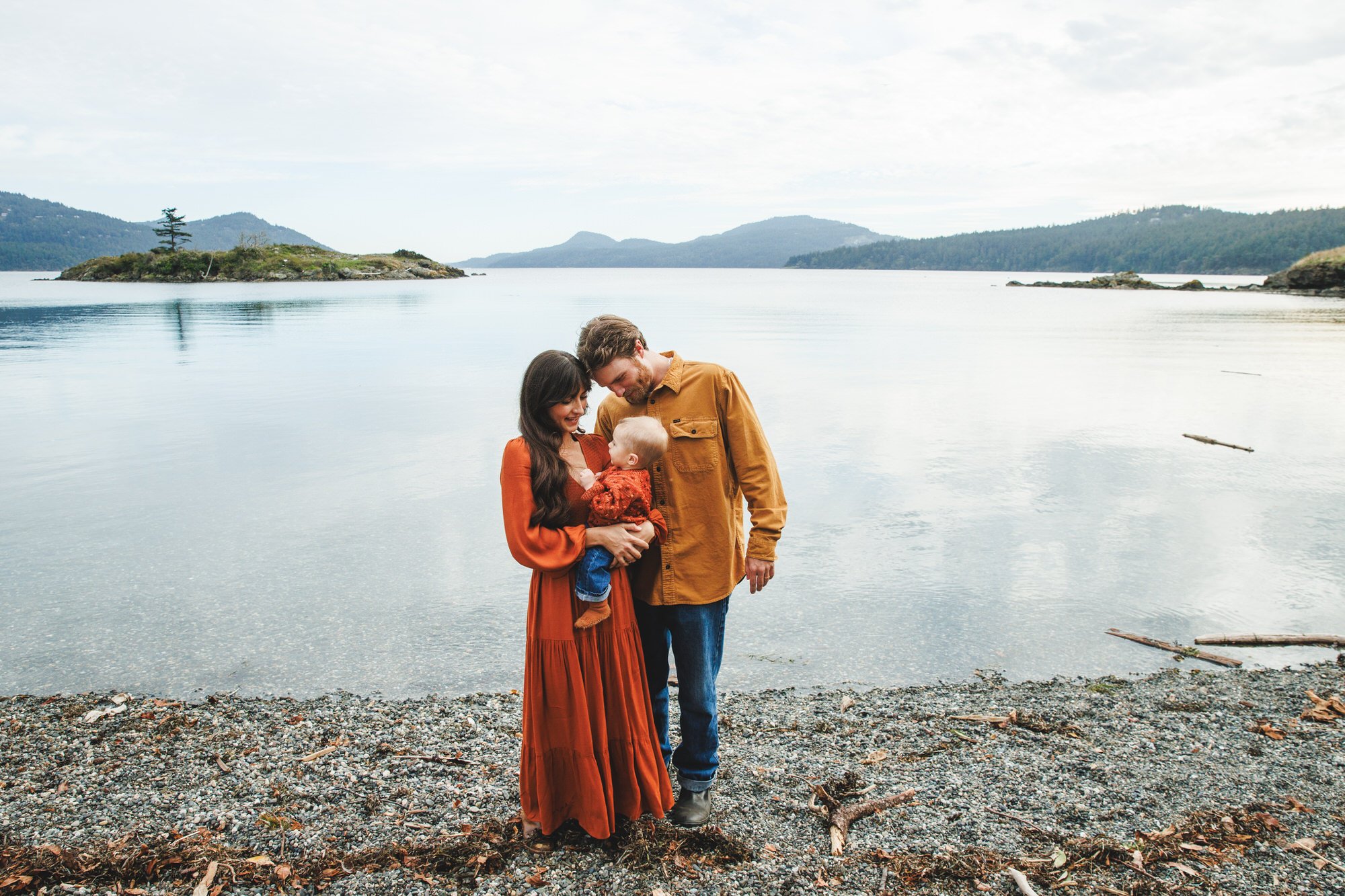 couple-portraits-moran-state-park-woods.jpg