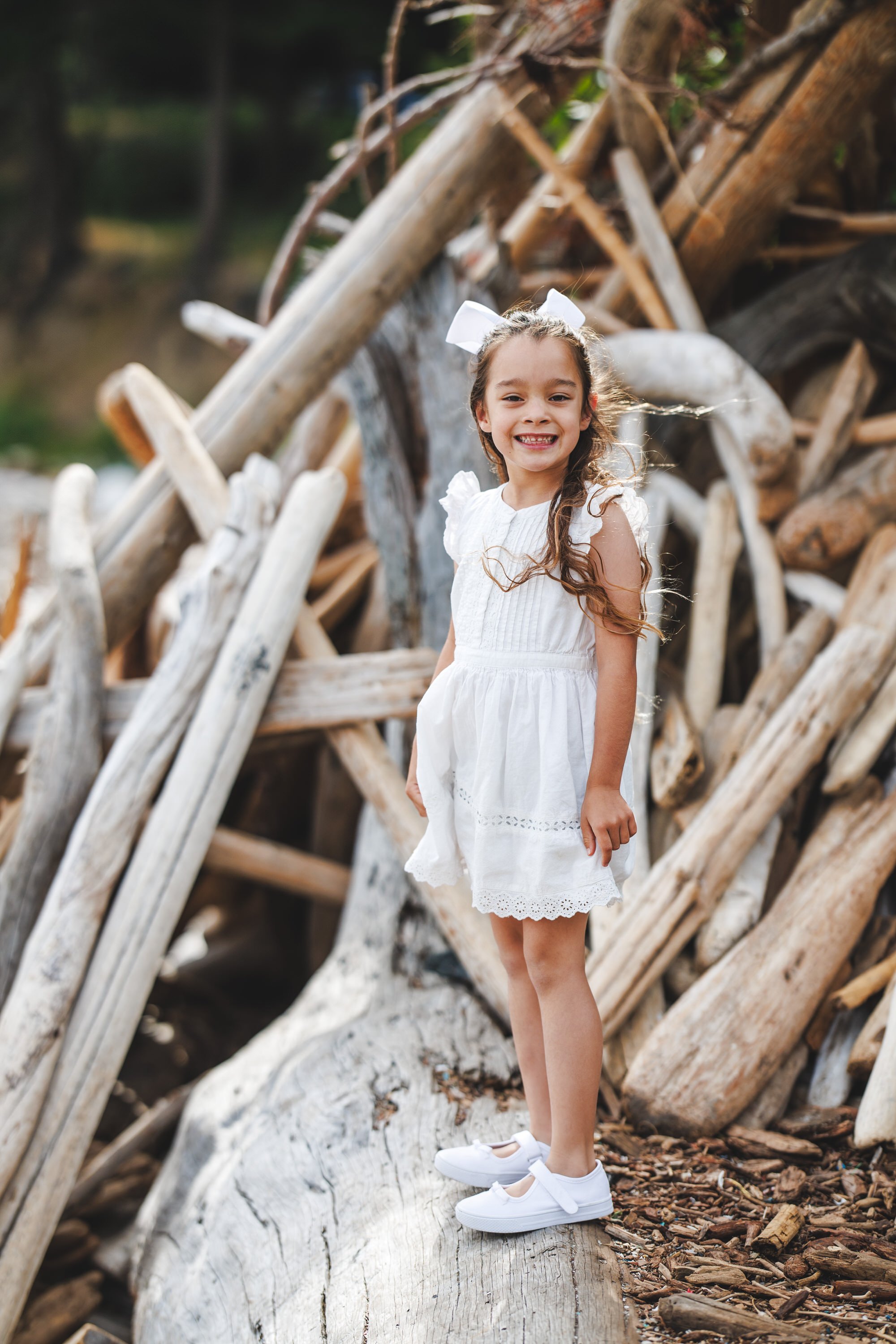 satya-curcio-photography-portraits-in-forest.jpg