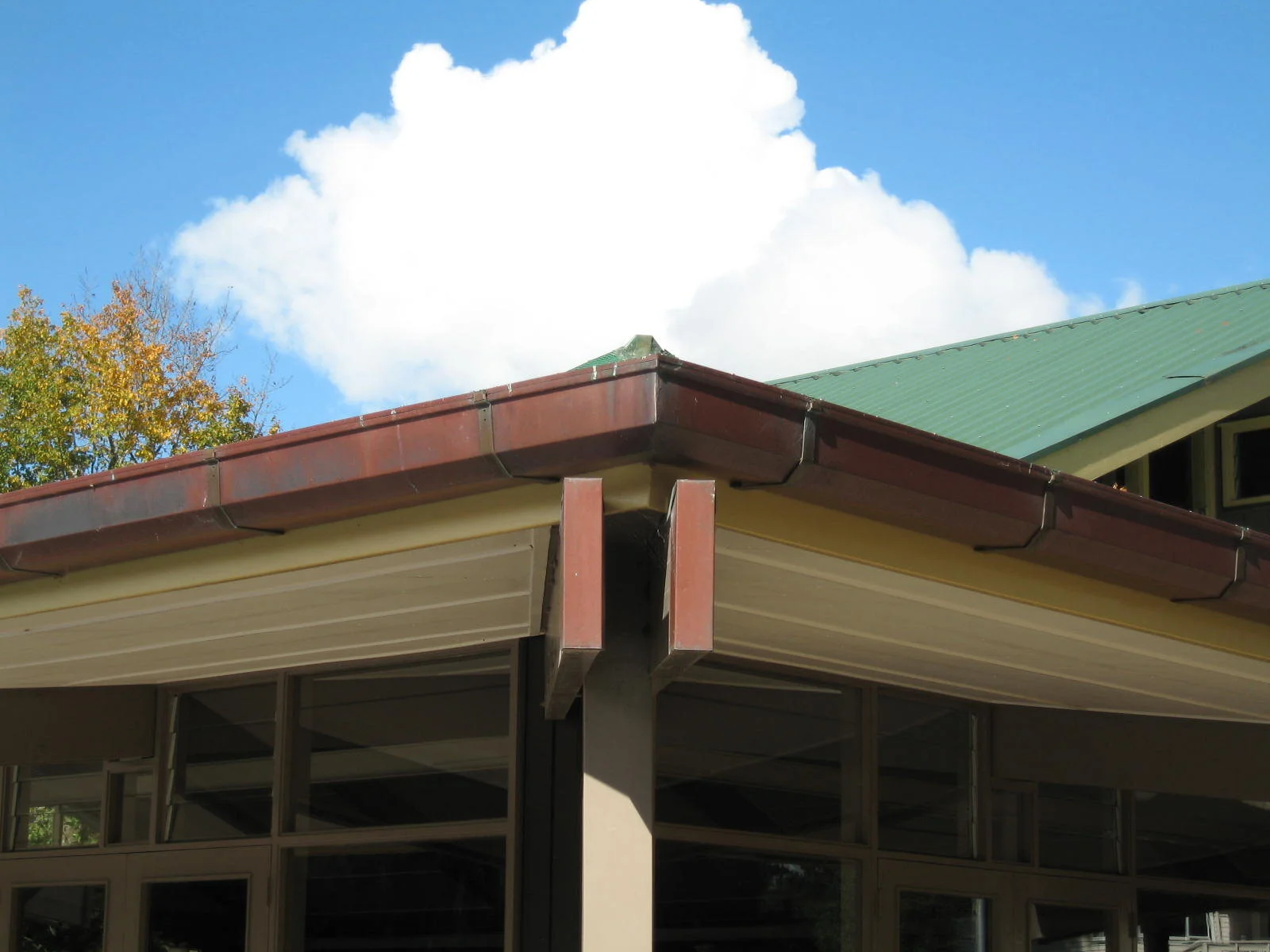 Texan round copper residential spouting with external brackets - continuous group new Zealand 7..jpg