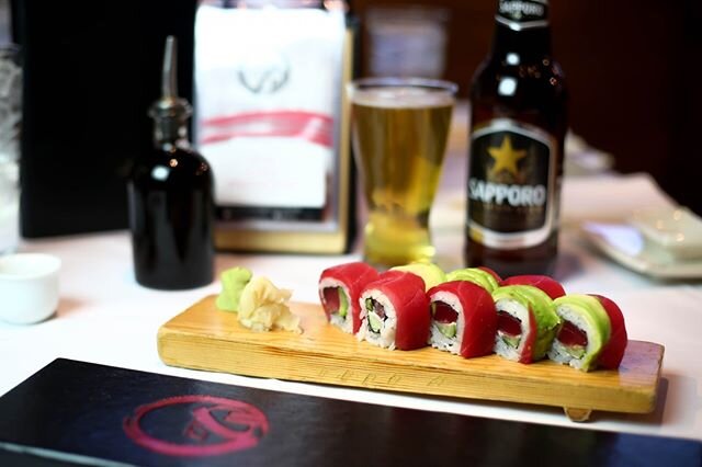 Reminder: snag a table for you a Dad tomorrow! It's Father's Day! (314) 567-4478 #oishistl #stl #crevecoeur #sushi #sushigram #sushilove #oishisushi #foodie #stlfoodie #stlfood #catering #lunch #dinner