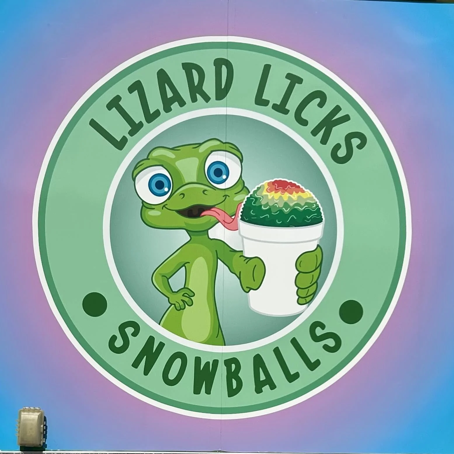 Food in Glencoe Field: Lizard Licks Sno Cones