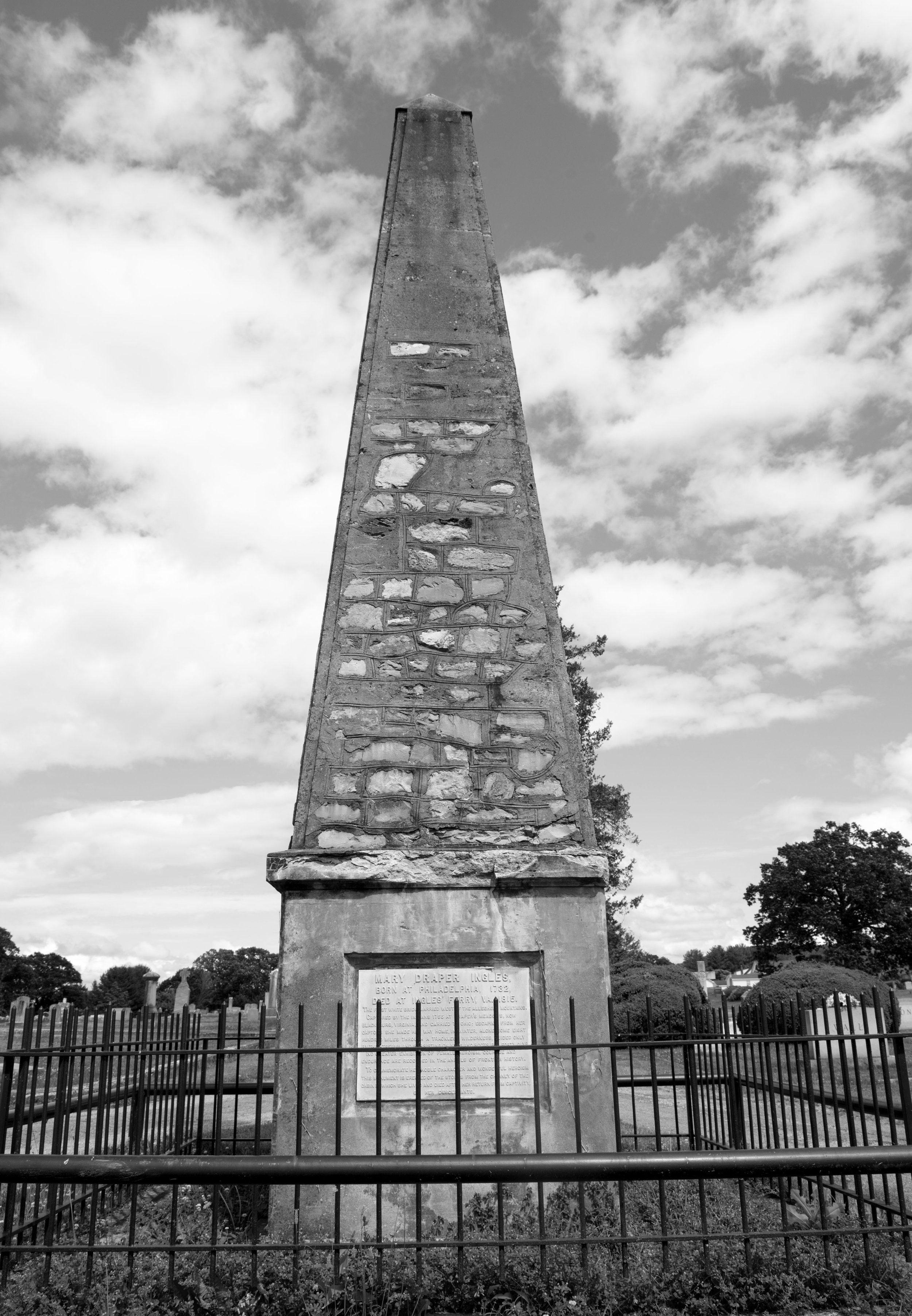 Obelisk at West View Cemetery