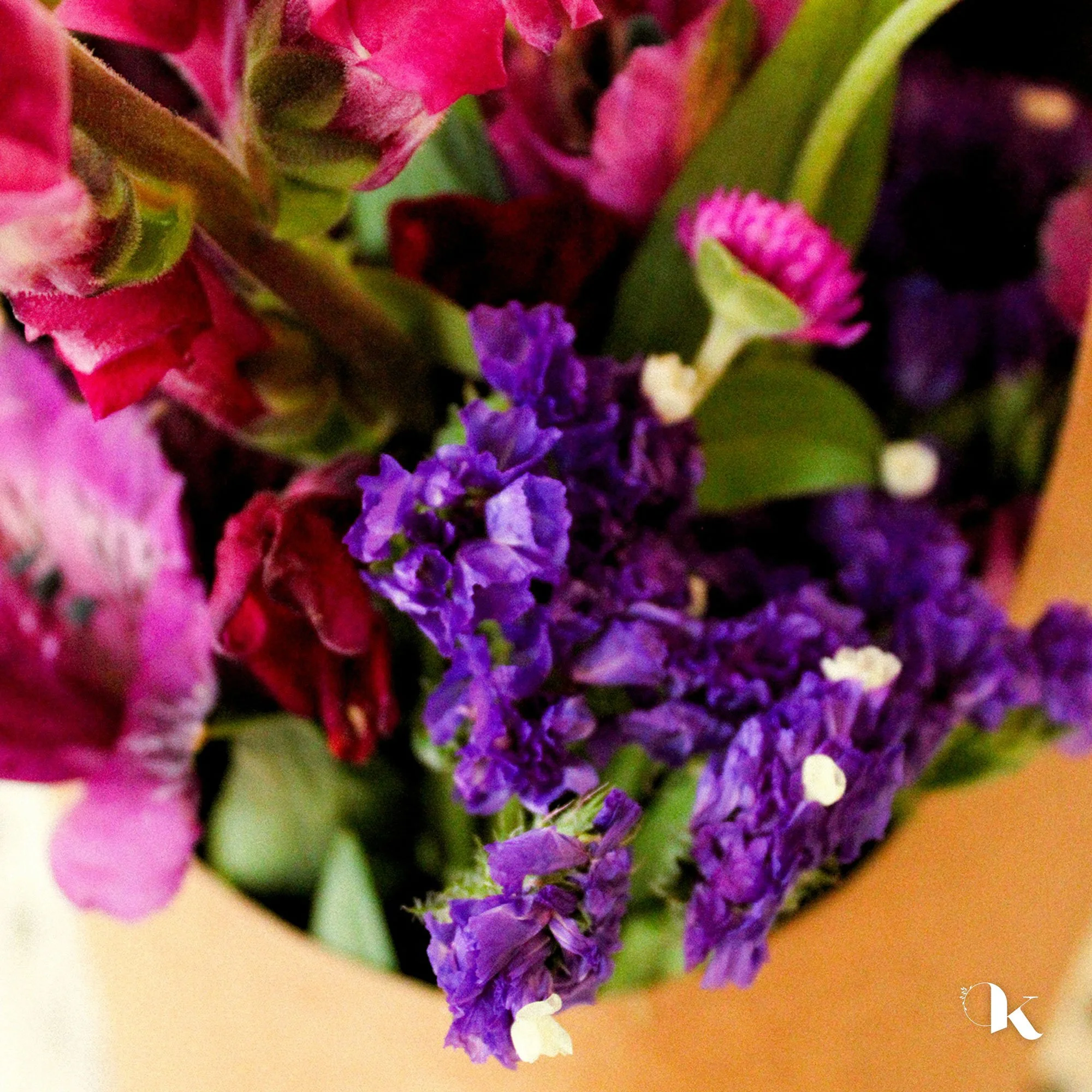 Katalinaandco-travelbouquet-detail.jpg