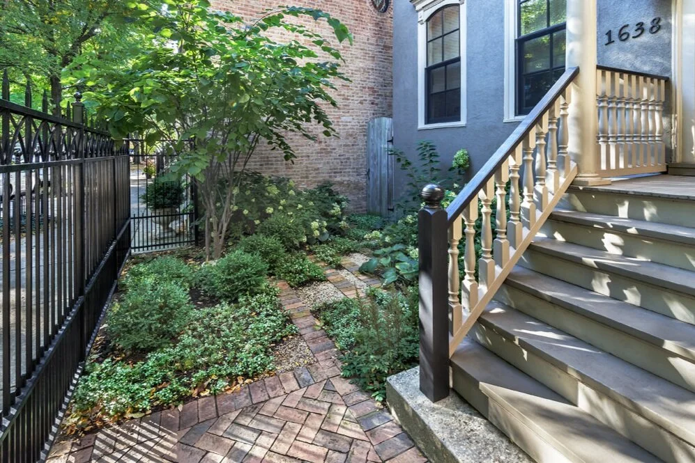 Secret Walled Garden Chicago Home Landscape Design — Christy ber