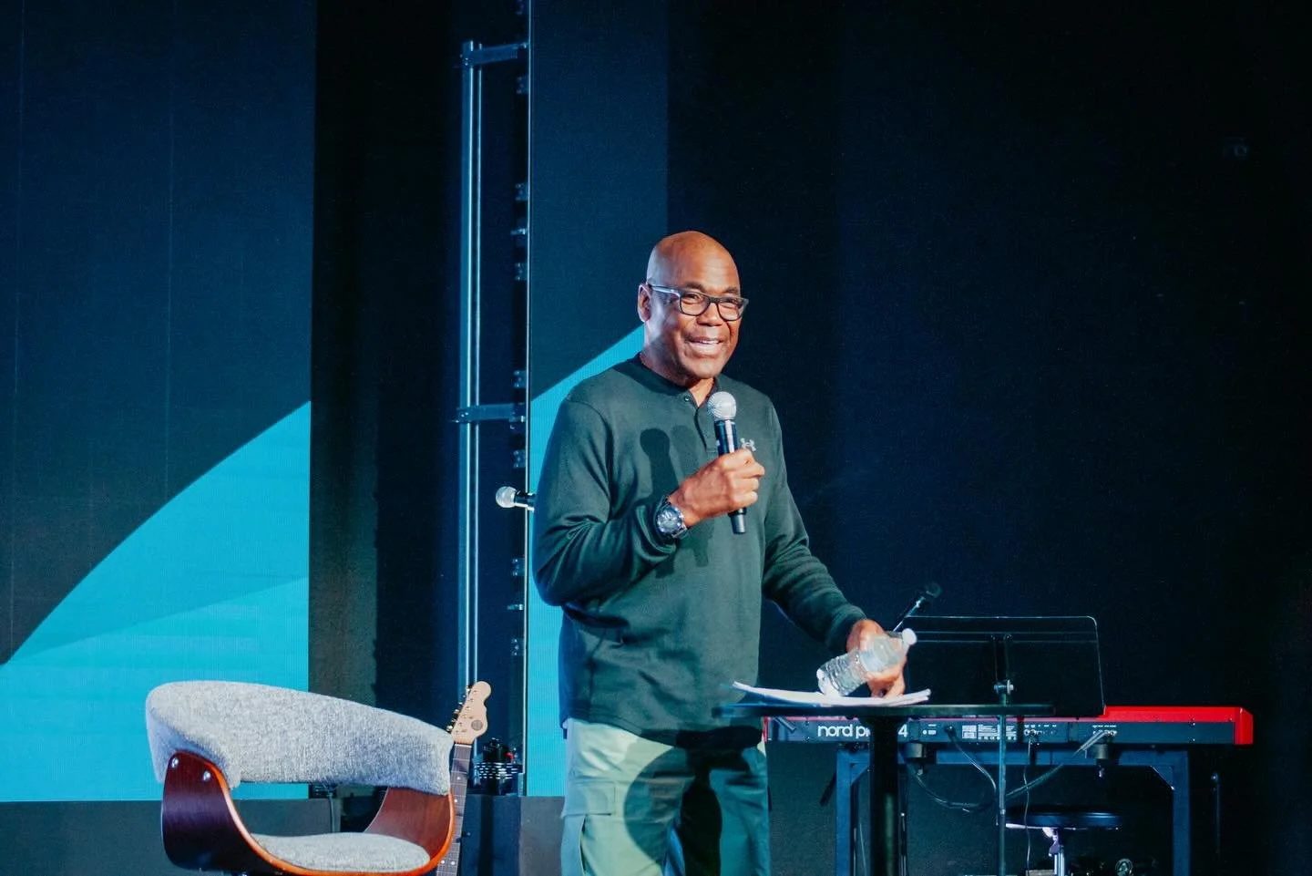 What a powerful morning at King&rsquo;s Church!
Sherman Smith challenged us to embrace what it means to be on Team Jesus: to declare &ldquo;I&rsquo;m in,&rdquo; align our minds with God&rsquo;s purpose, and walk in obedience to our Heavenly Father.

