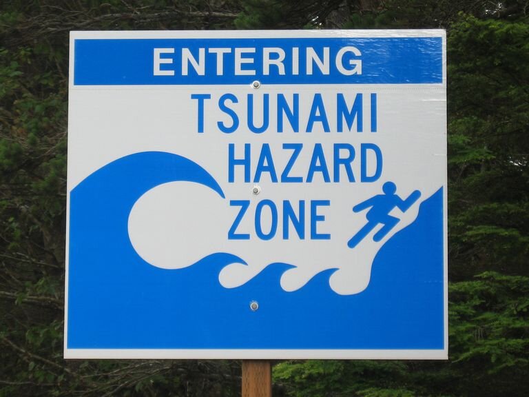tsunami_sign.jpg