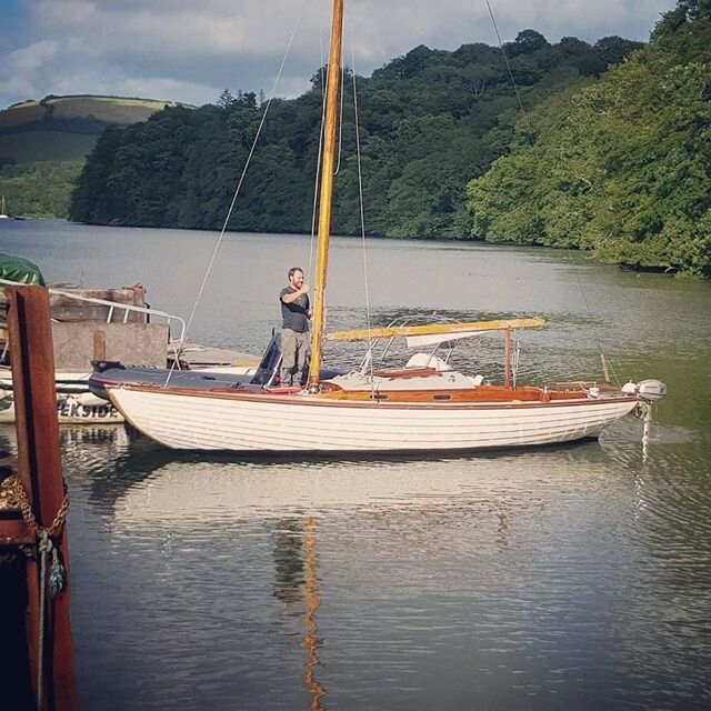 We lifted in a Wilma today for the team at Wooden Ships yacht brokers. She's a beauty, and ready to go racing! #folkboat #woodenships #yachtbrokers #boatyard #oldmillcreek #yachtracing