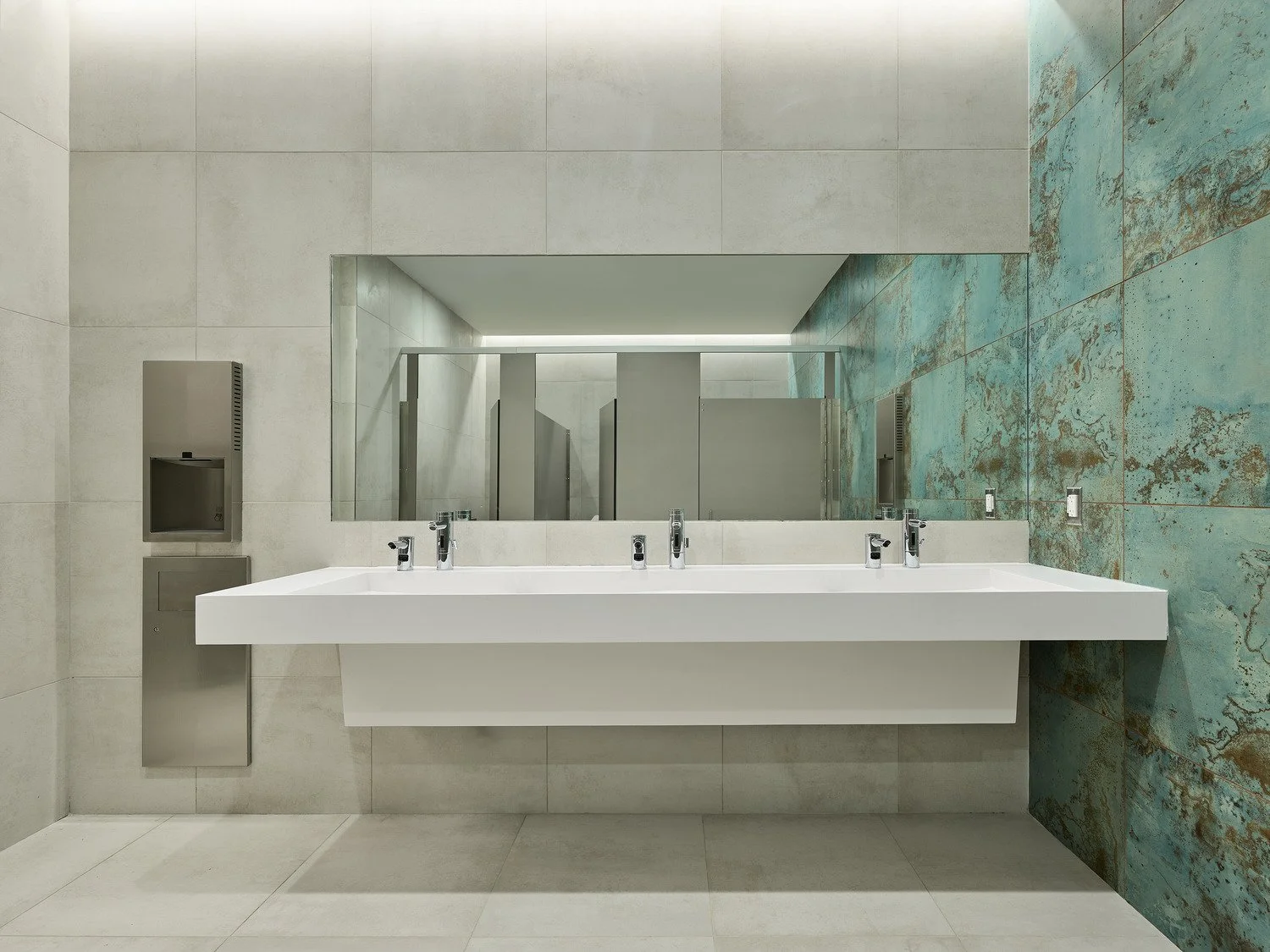 accessibility restroom at SUNY Purchase