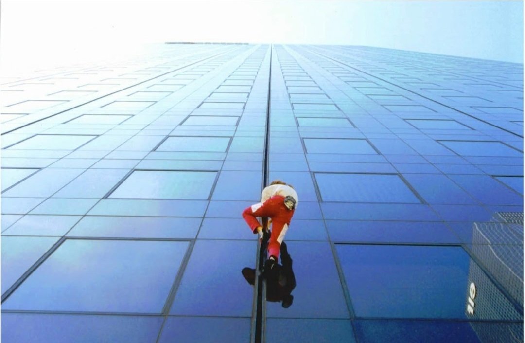Alain Robert: The French Spiderman