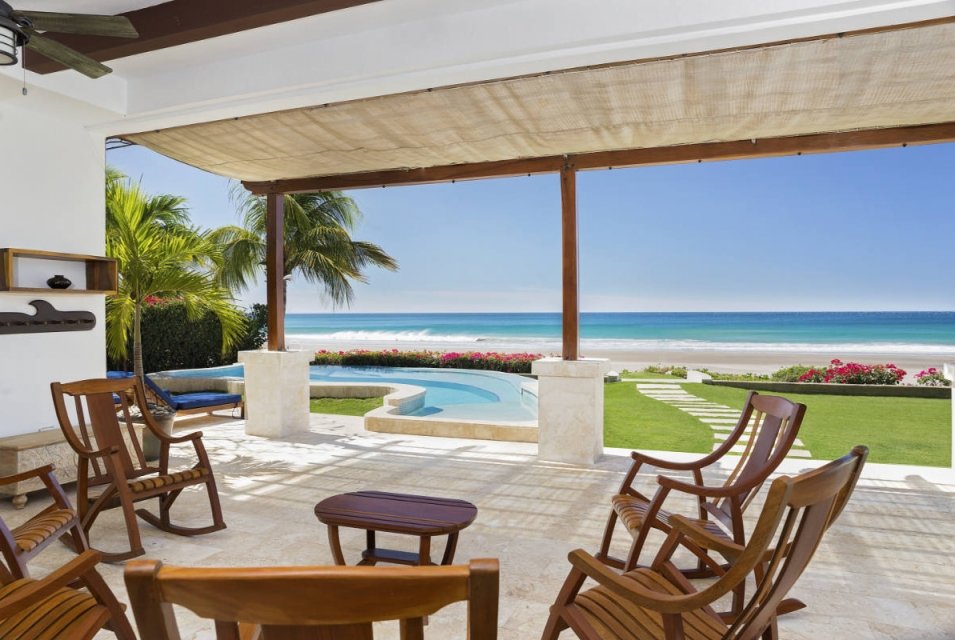 Casa_Colorados_Revised_2022_Patio_Ocean_ViewP-955x640.jpeg