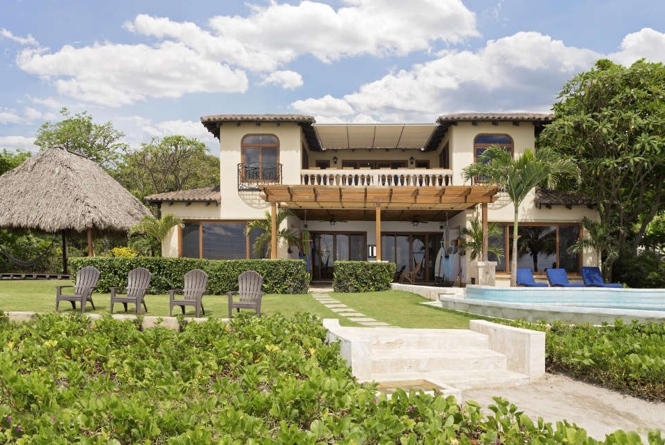 Casa_Colorados_Exterior_Back_of_House_CC-955x640.jpeg