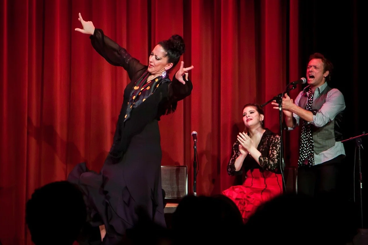 Caminando, Caminando by Yaelisa